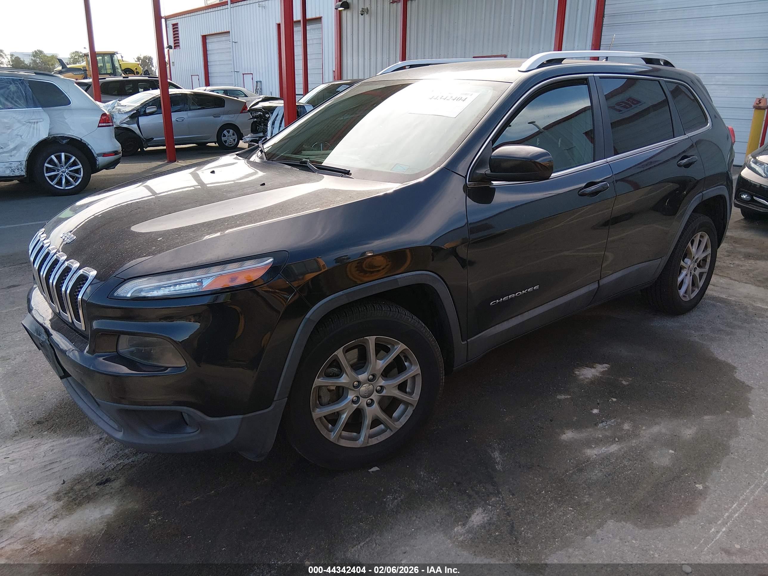 JEEP CHEROKEE image 2