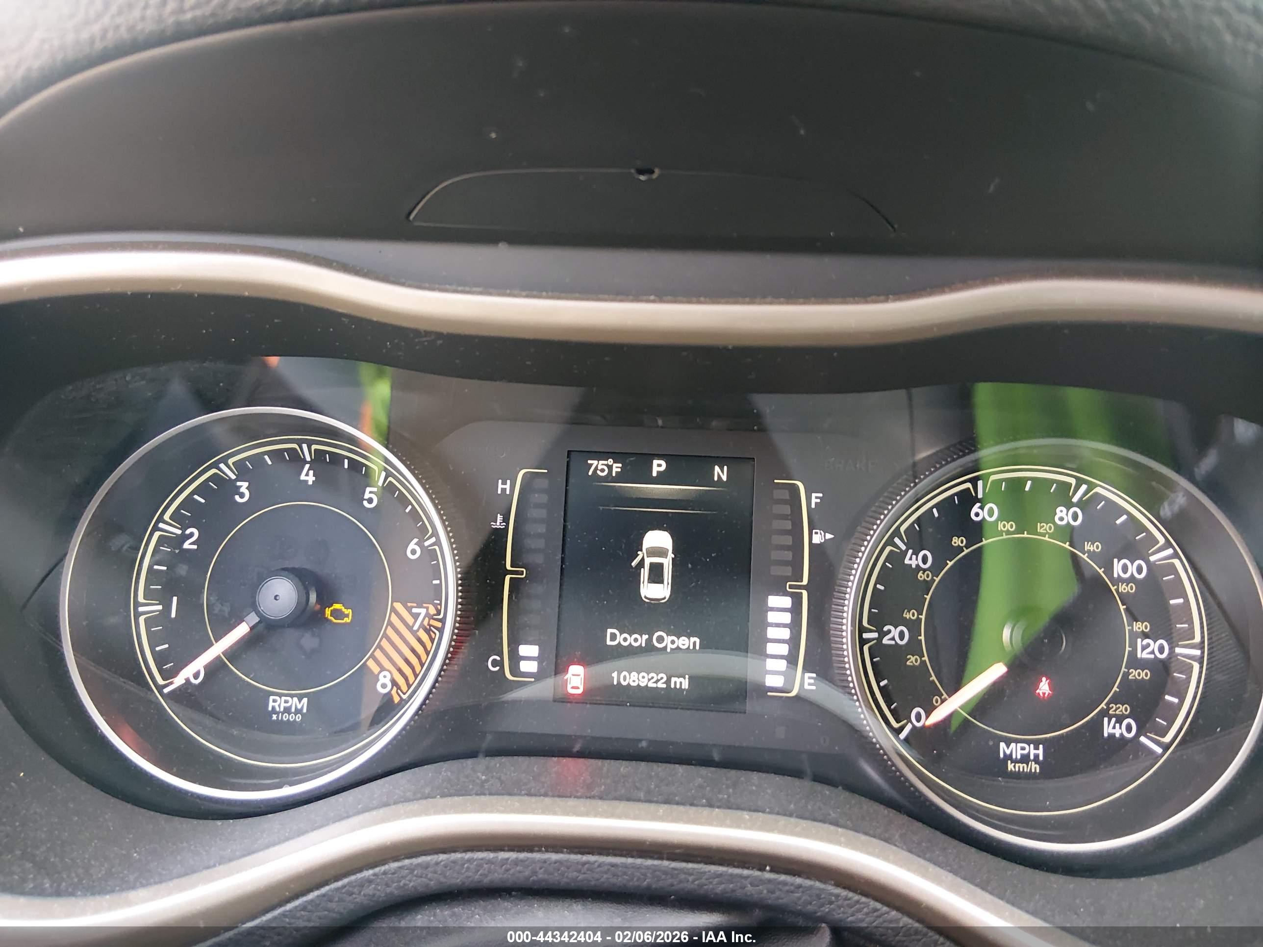 JEEP CHEROKEE image 7