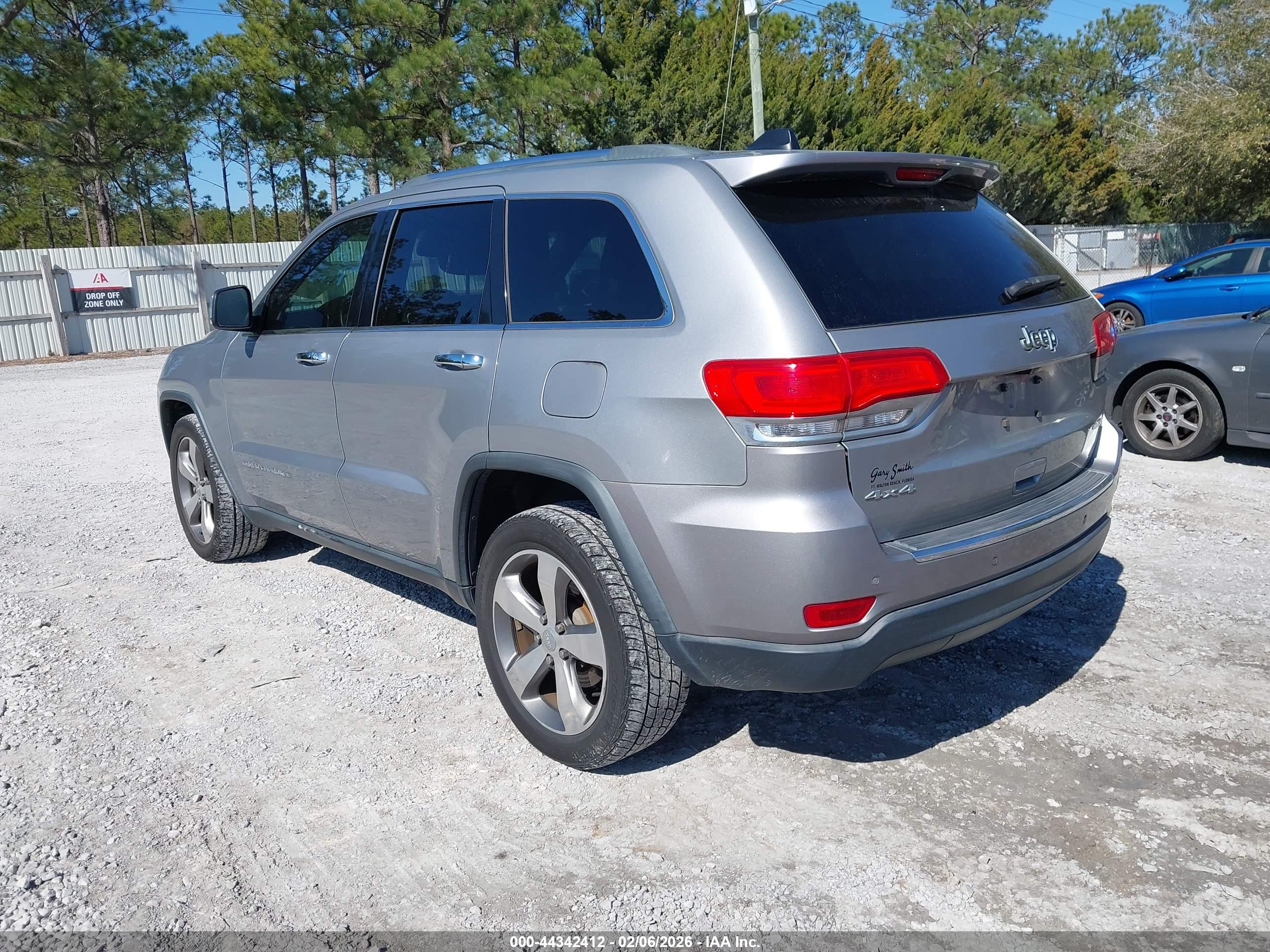 JEEP GRAND image 3