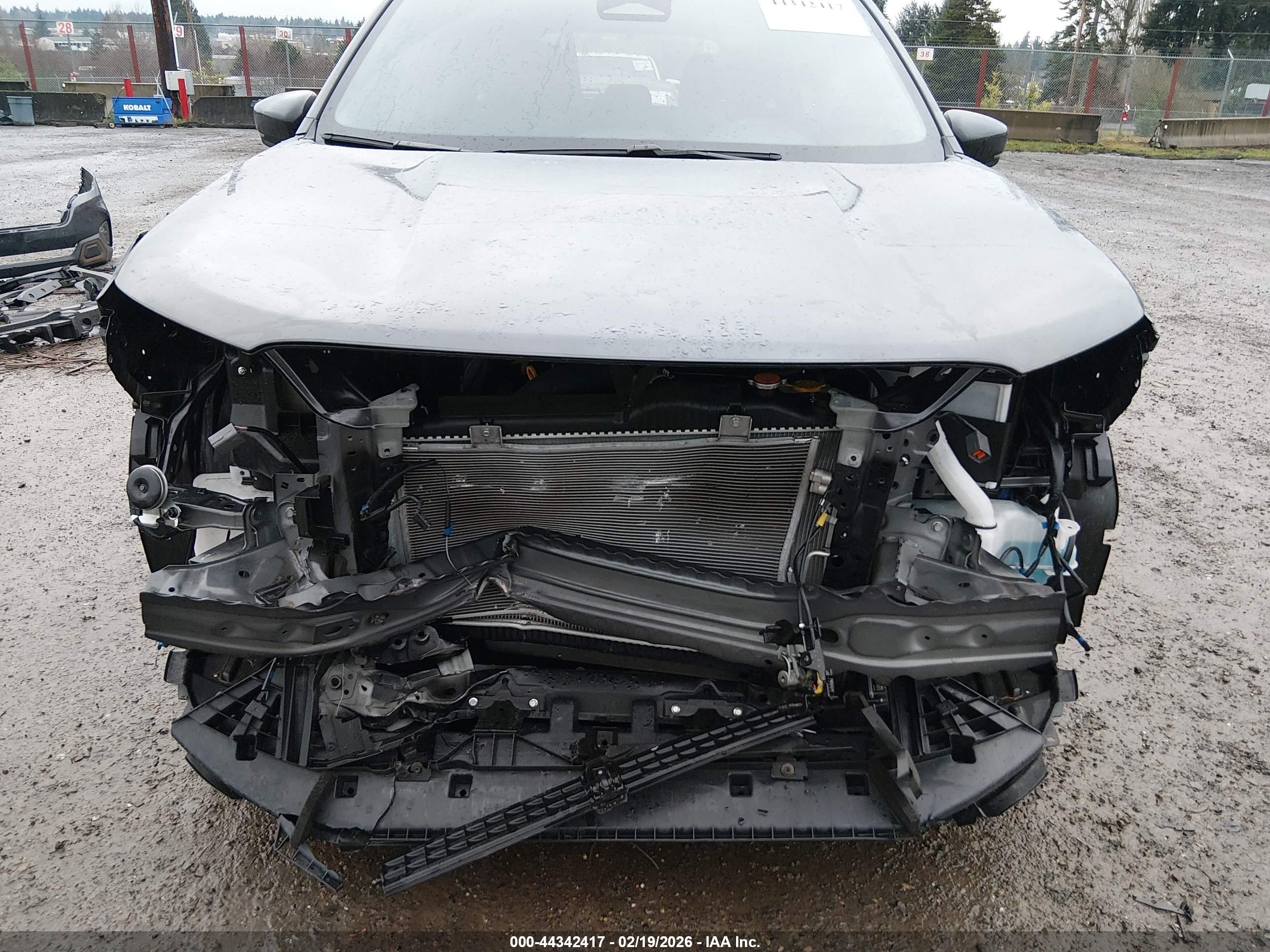 SUBARU FORESTER image 6