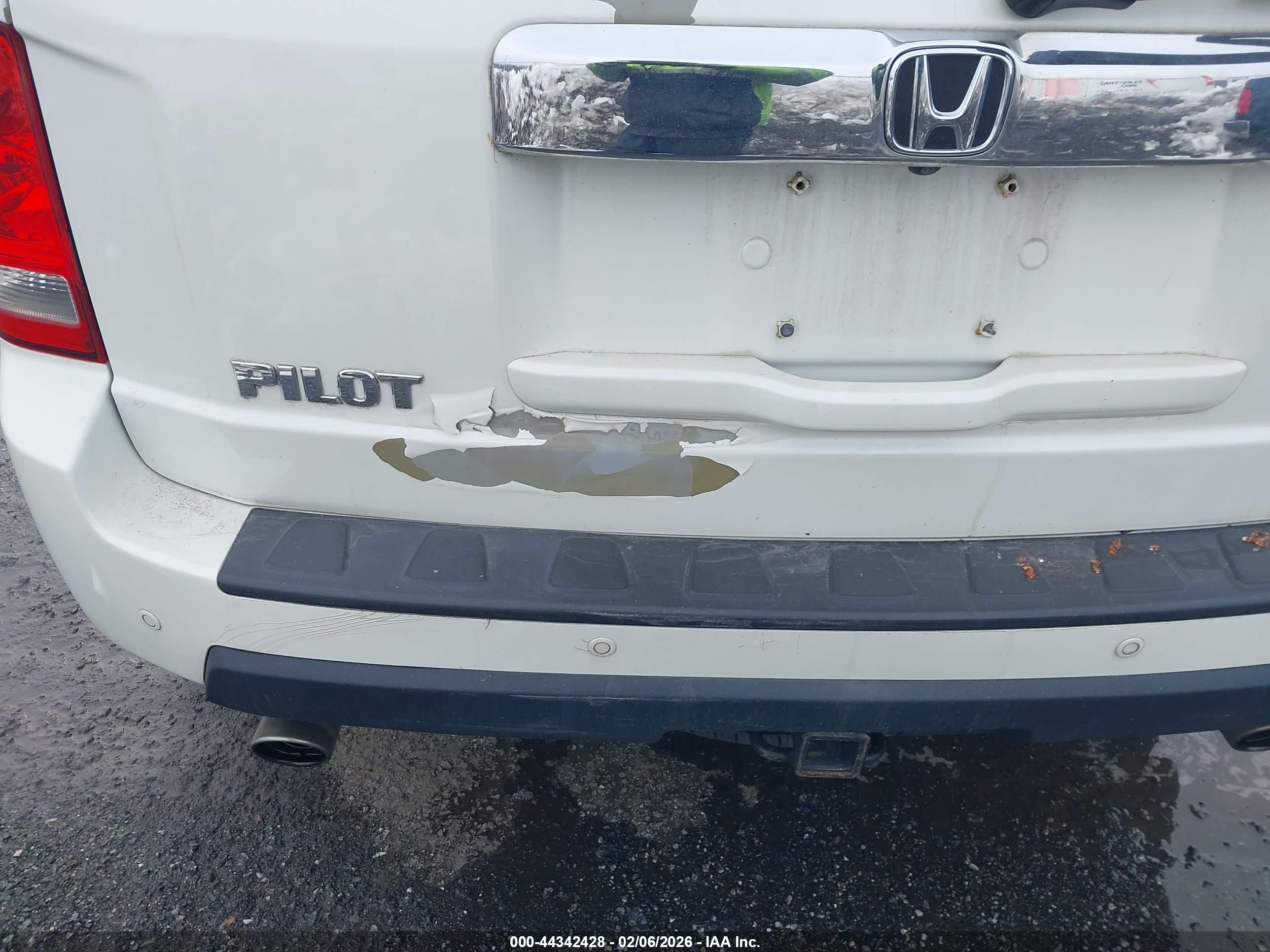 HONDA PILOT image 6