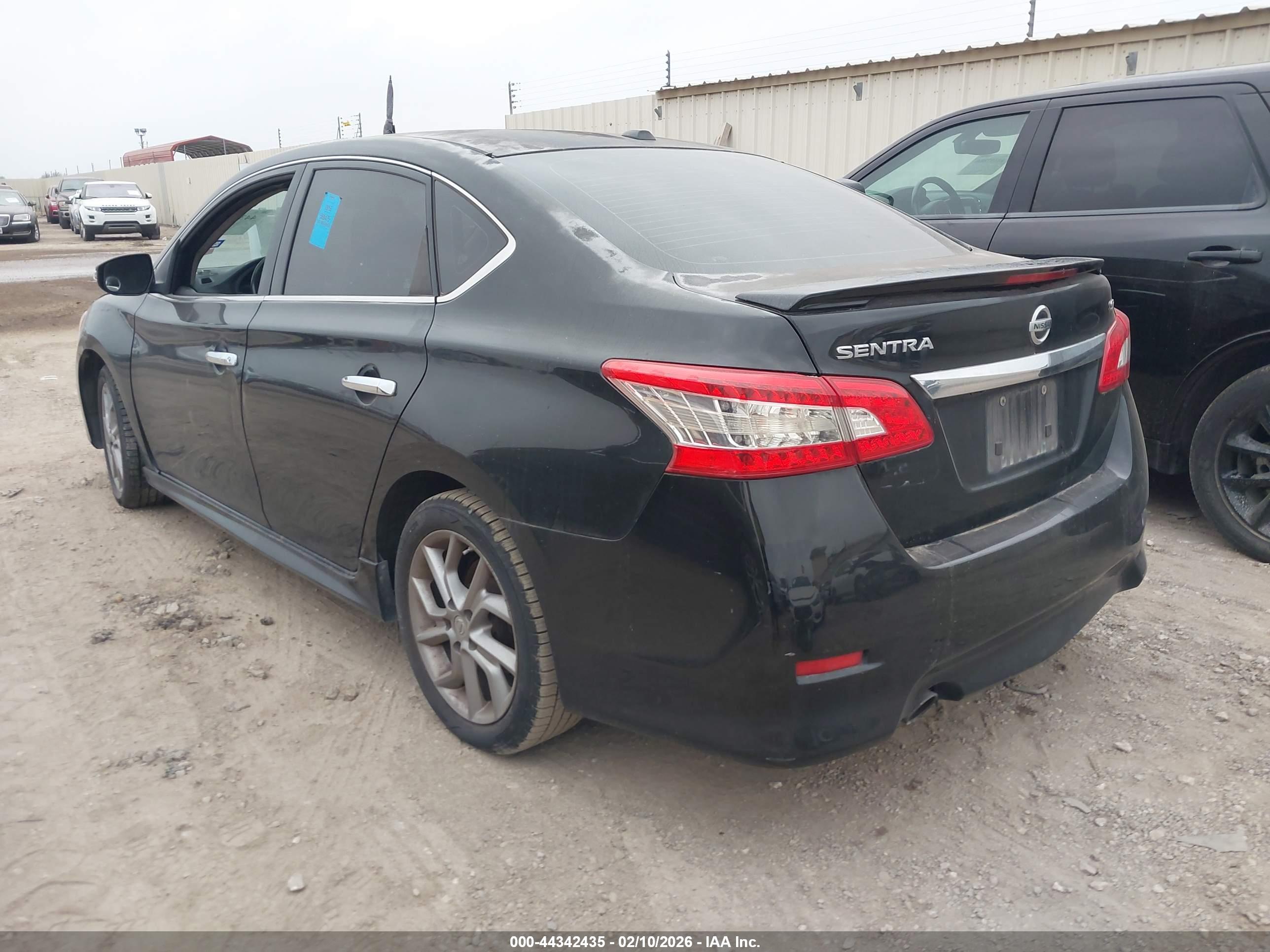 NISSAN SENTRA image 3