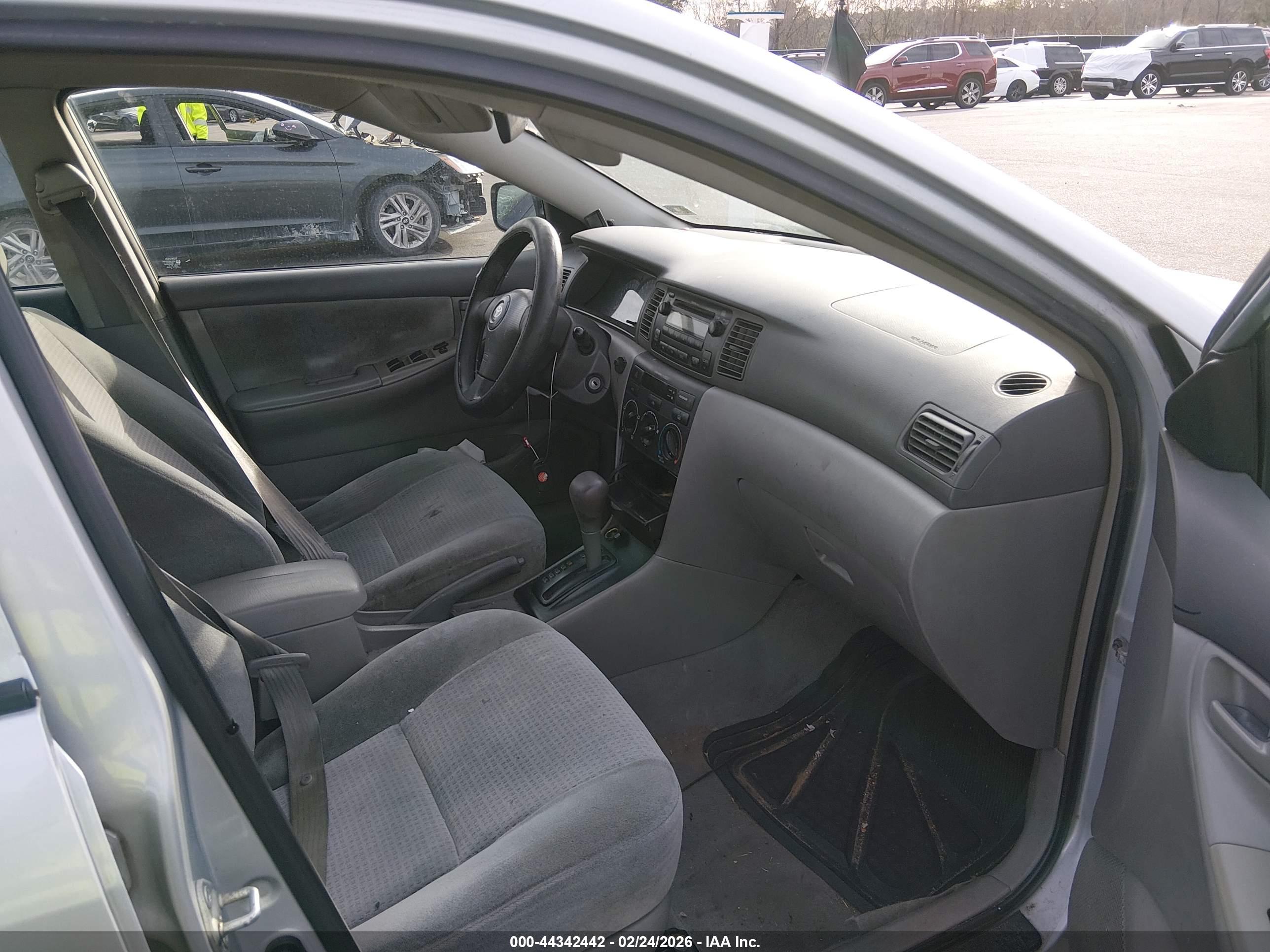 TOYOTA COROLLA image 5