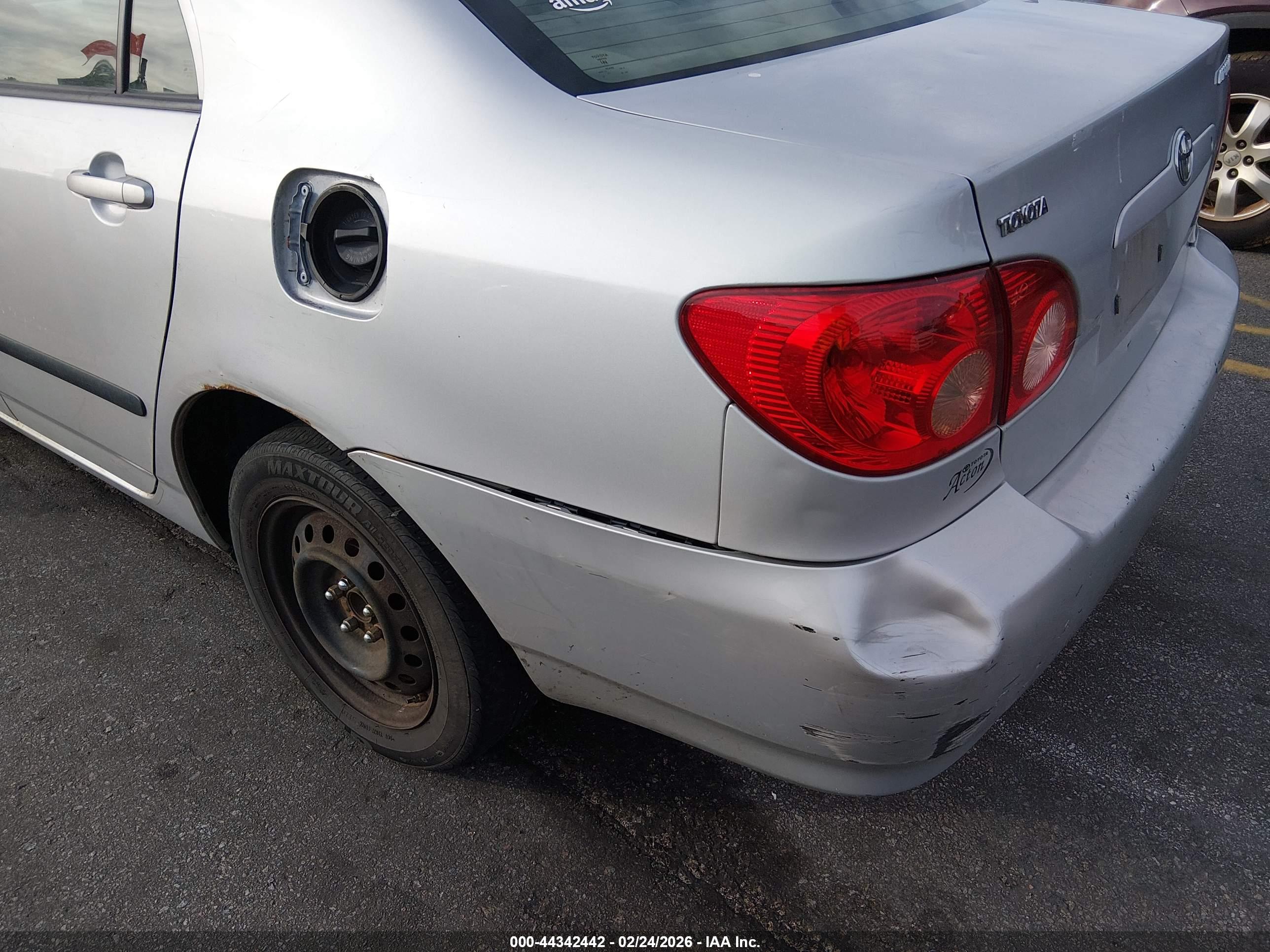 TOYOTA COROLLA image 6