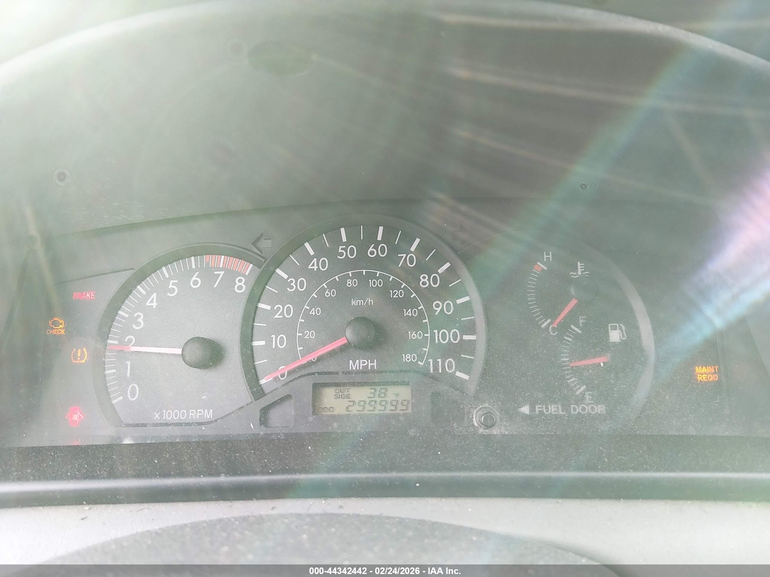 TOYOTA COROLLA image 7