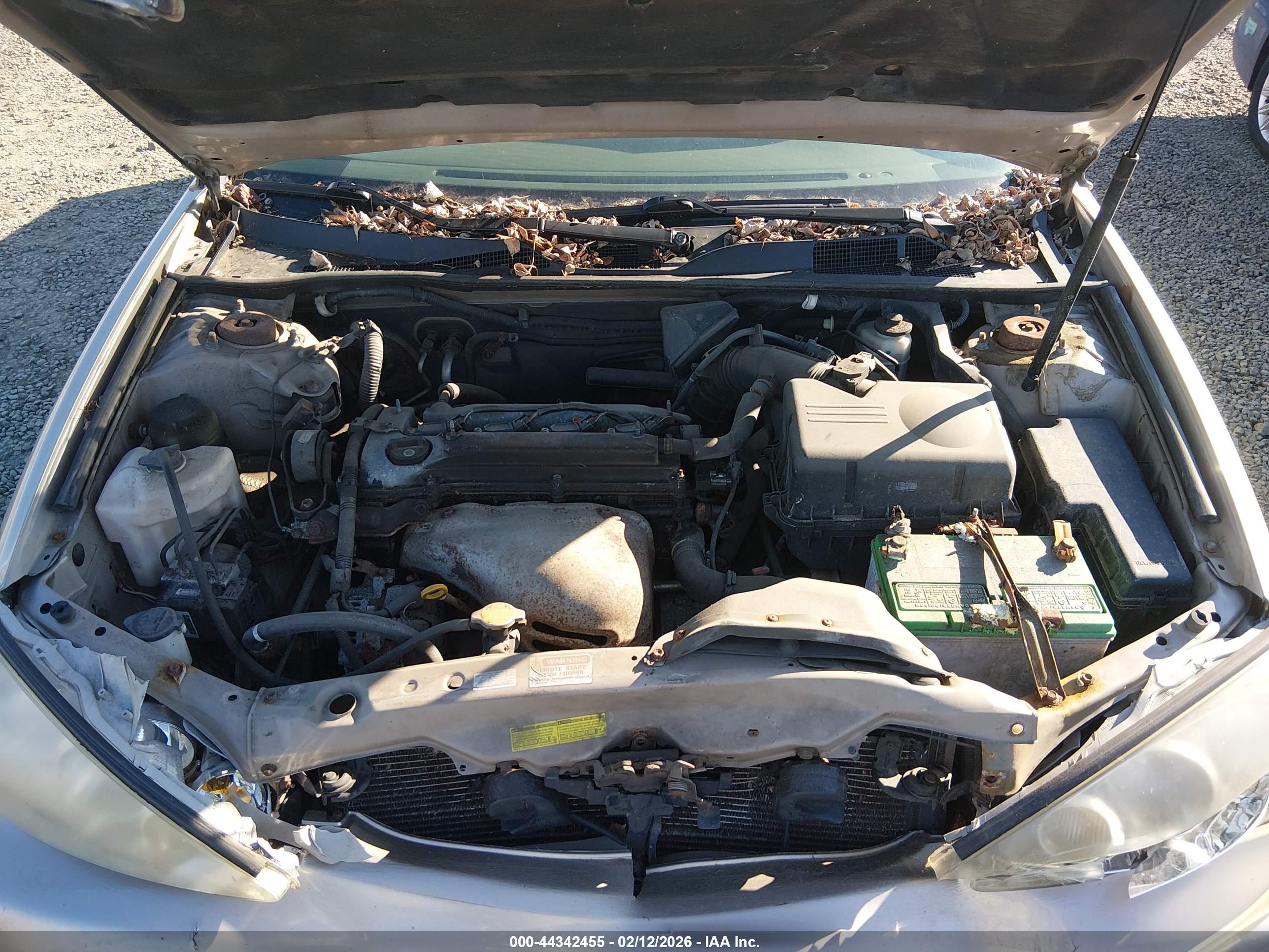 TOYOTA CAMRY image 10
