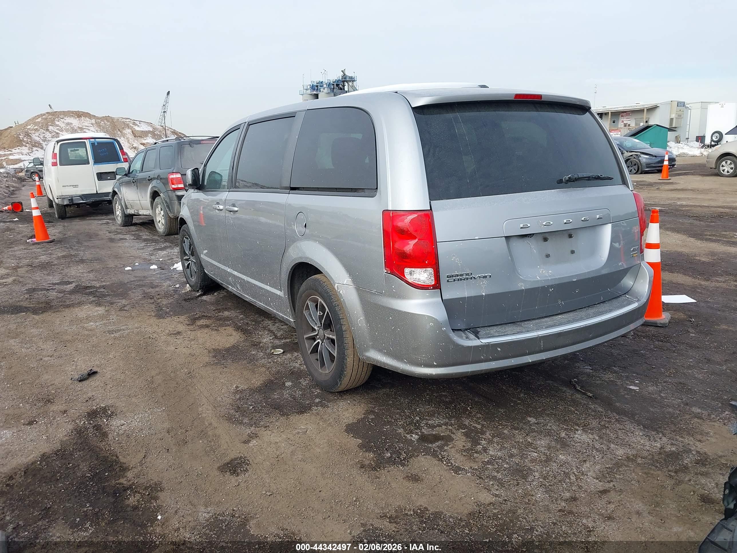 DODGE GRAND image 3