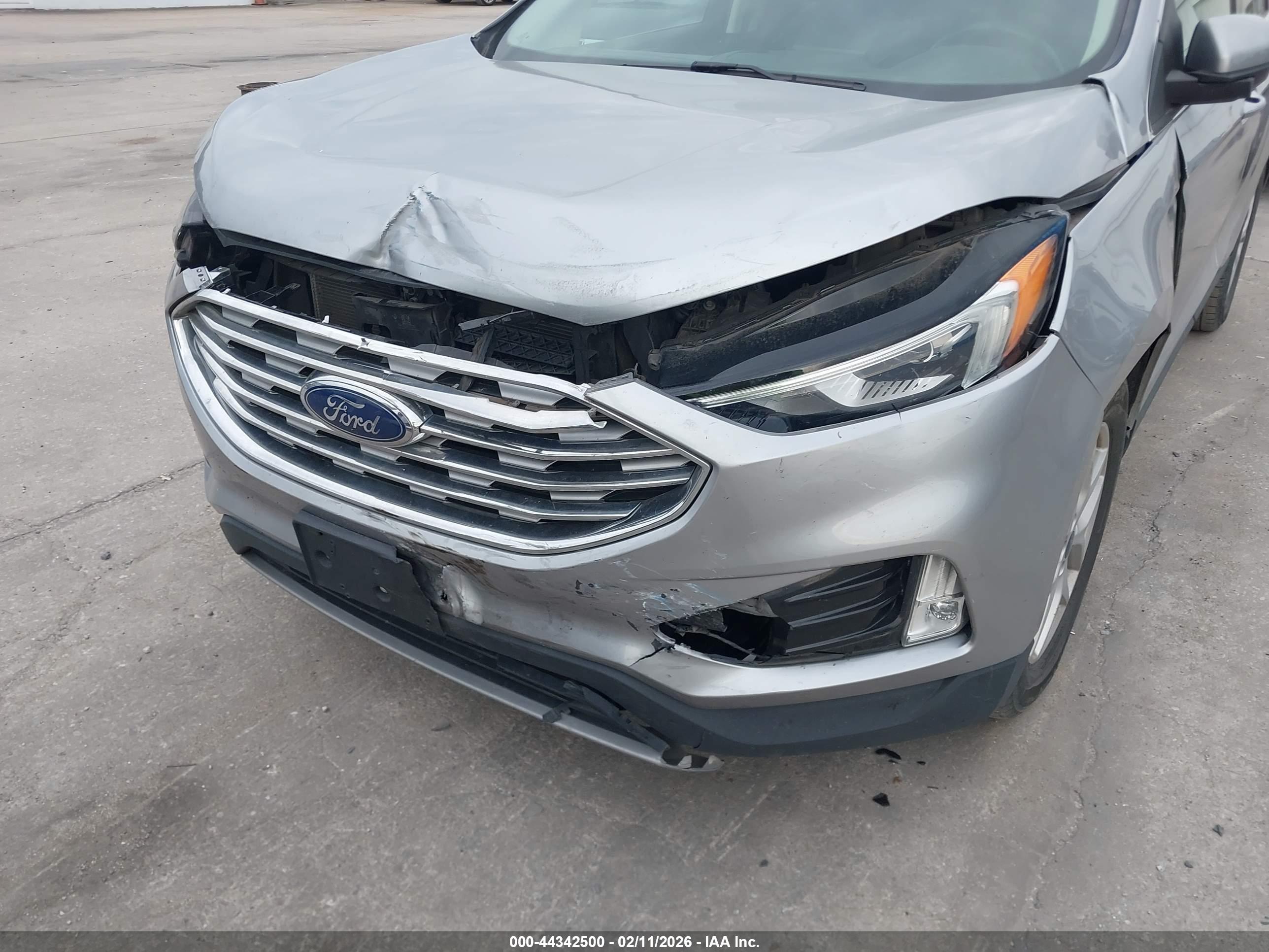 FORD EDGE image 6
