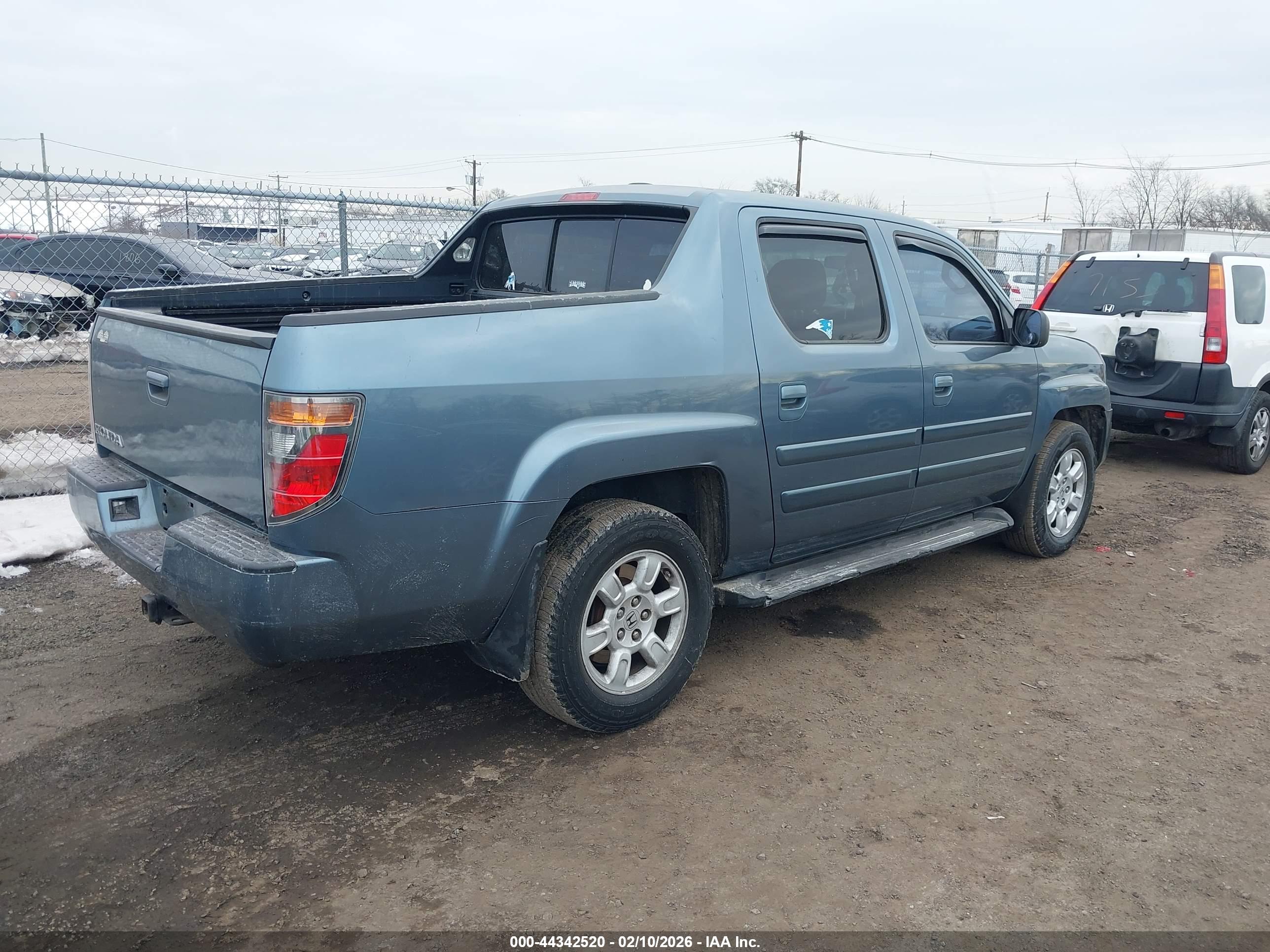 HONDA RIDGELINE image 4