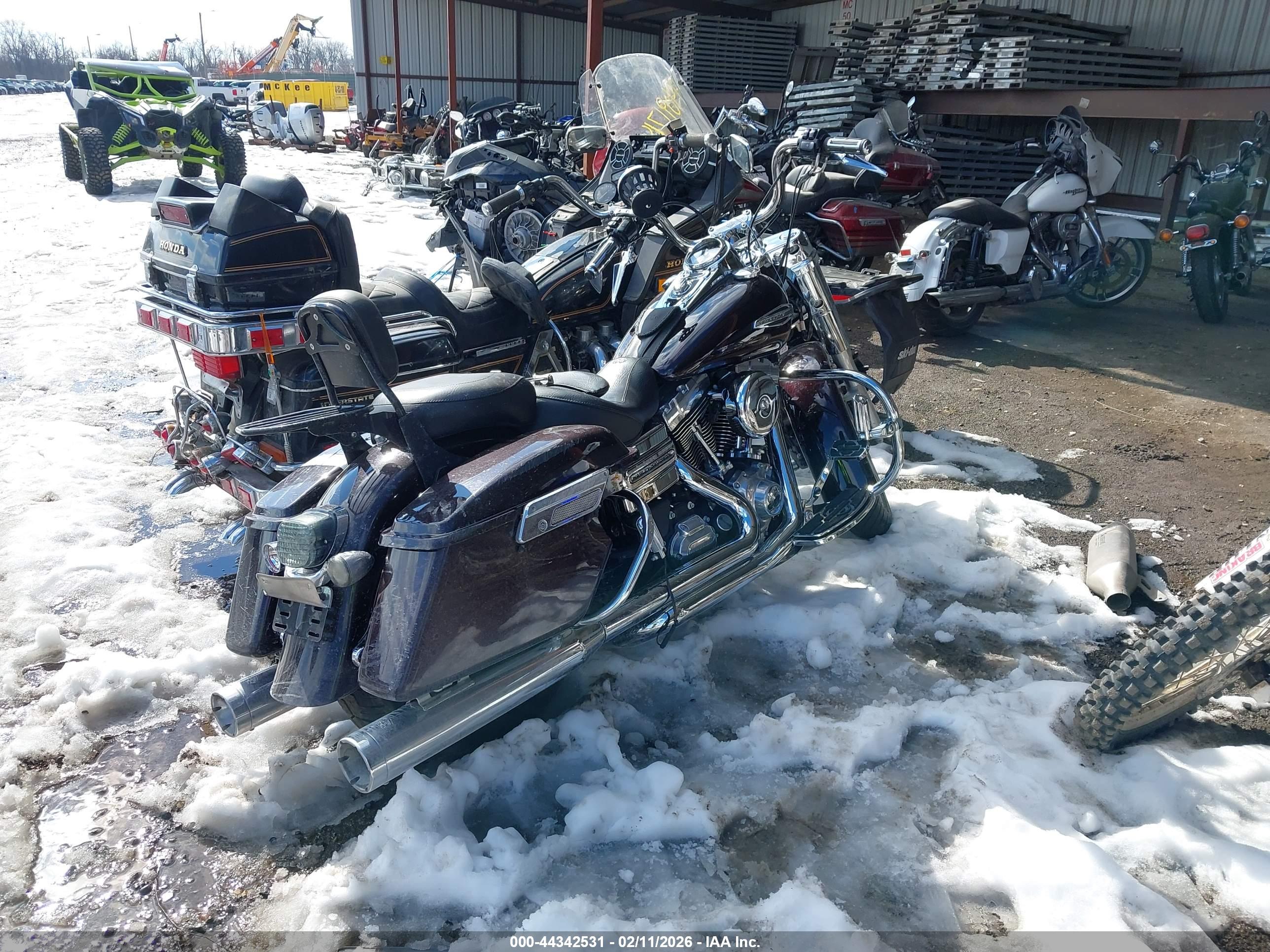 HARLEY-DAVIDSON FLD image 4