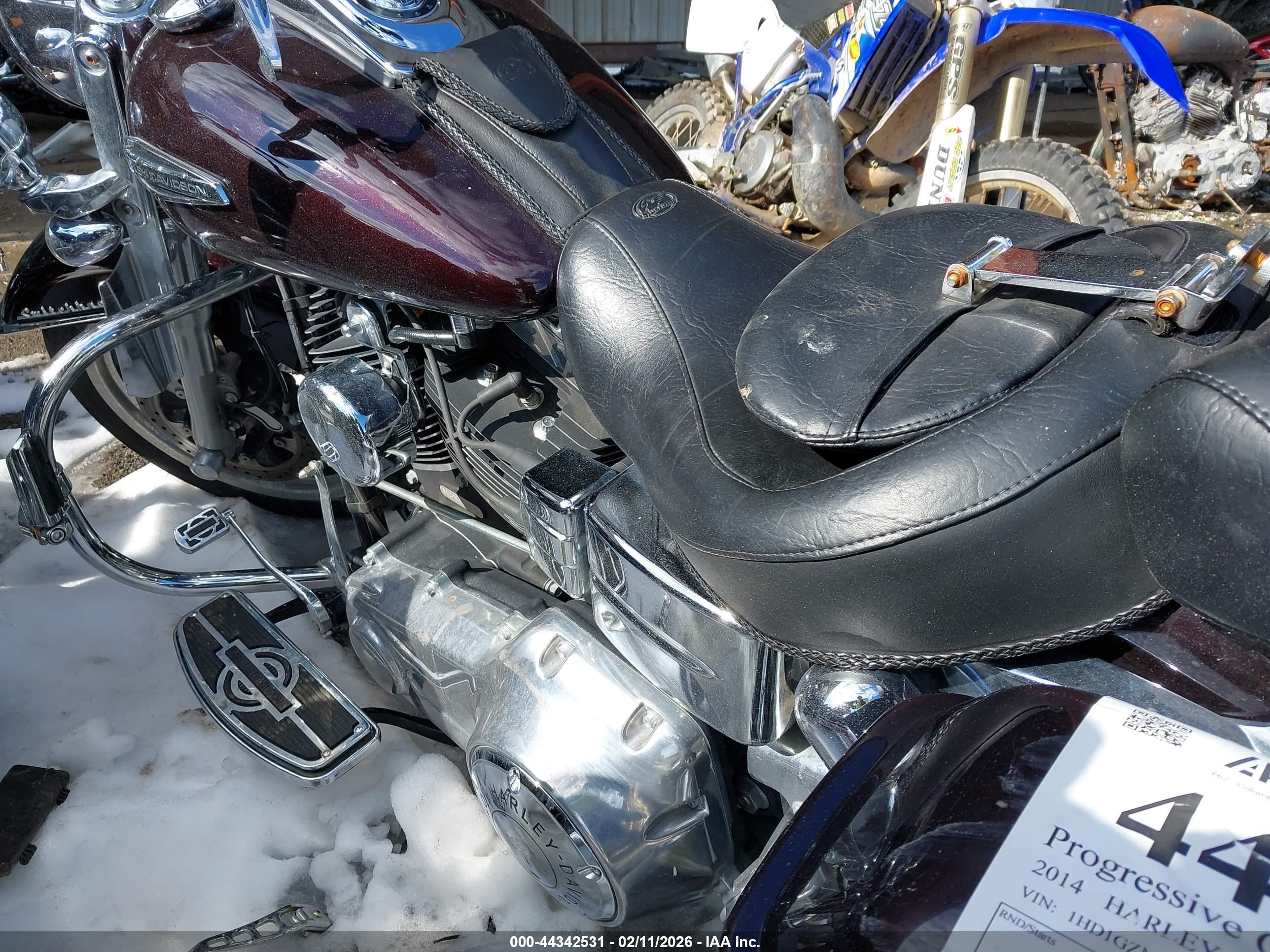 HARLEY-DAVIDSON FLD image 9