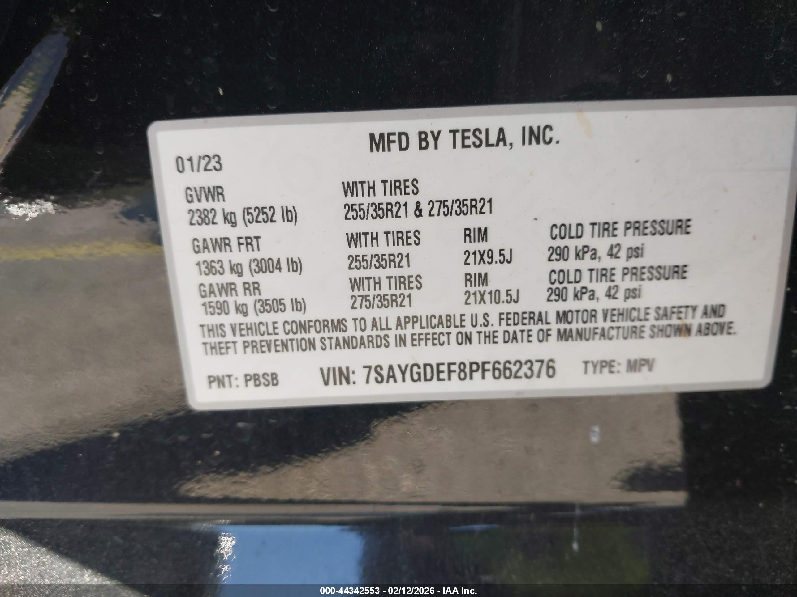 TESLA MODEL image 9