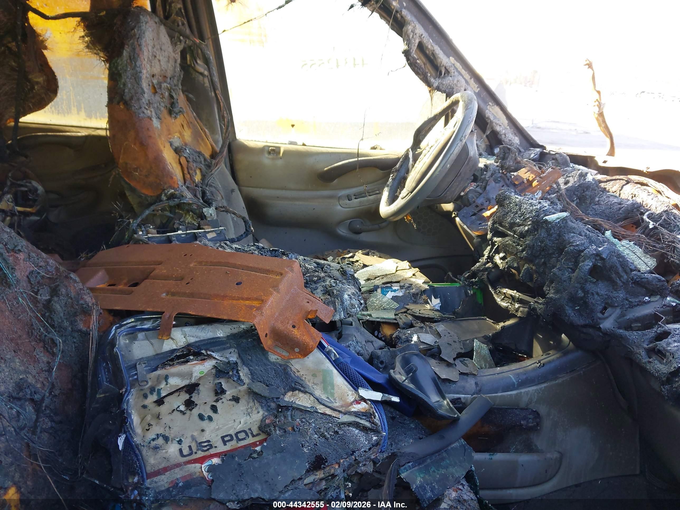 FORD EXPEDITION image 5
