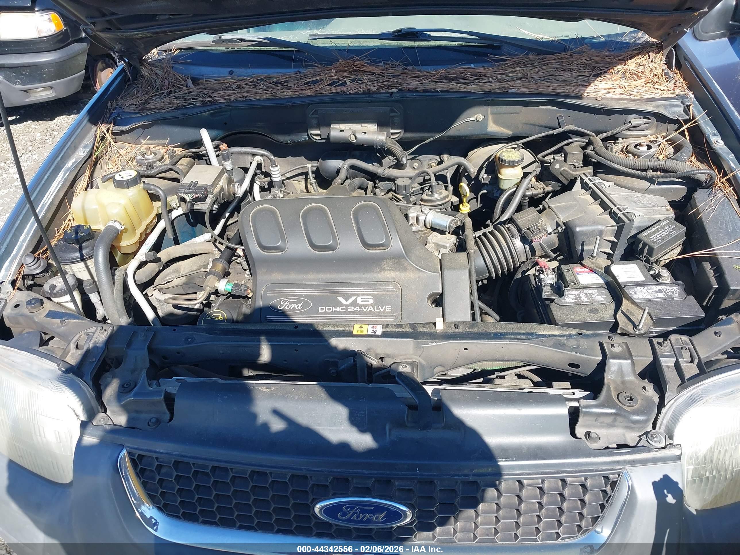 FORD ESCAPE image 10