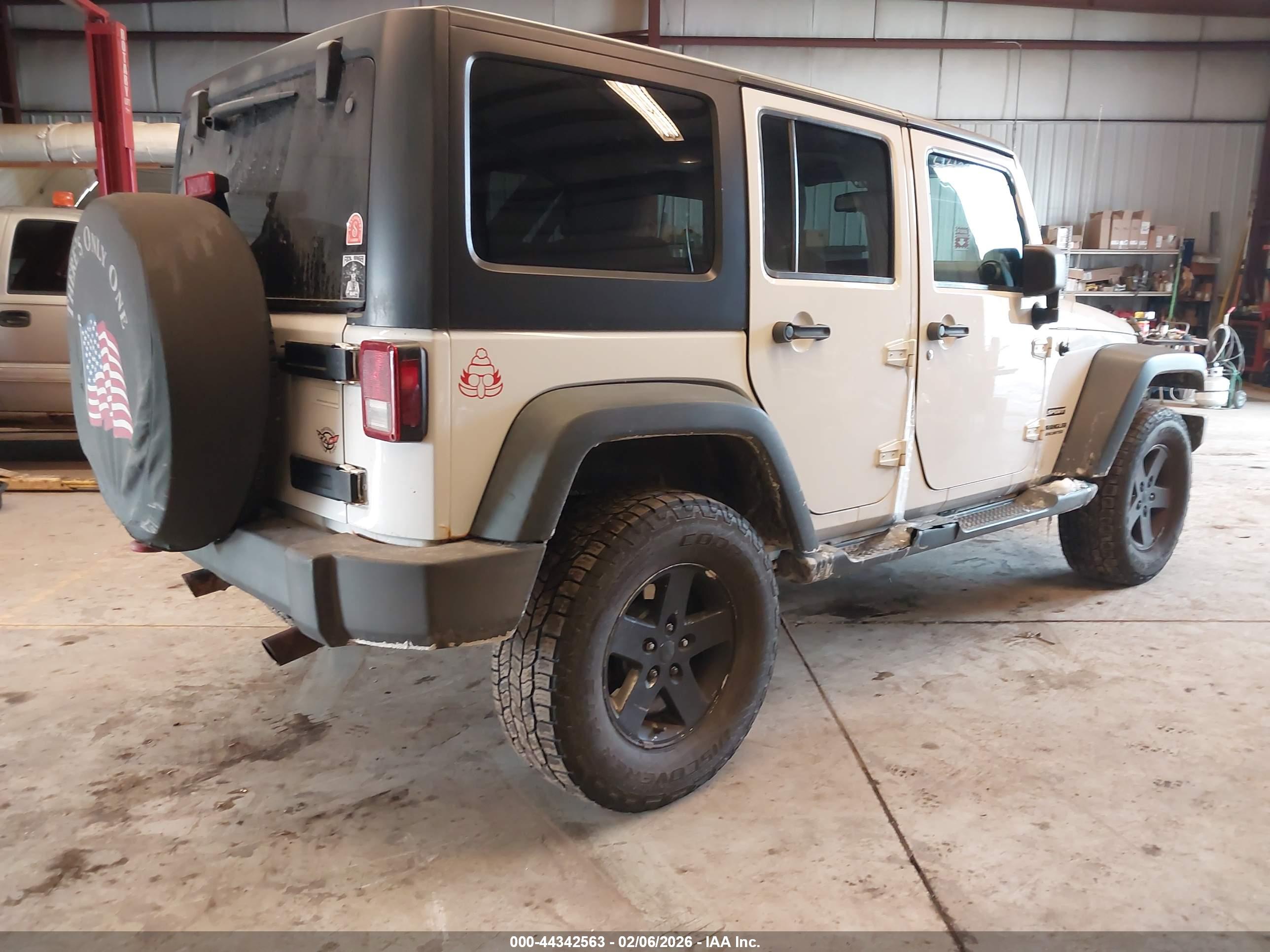 JEEP WRANGLER image 4