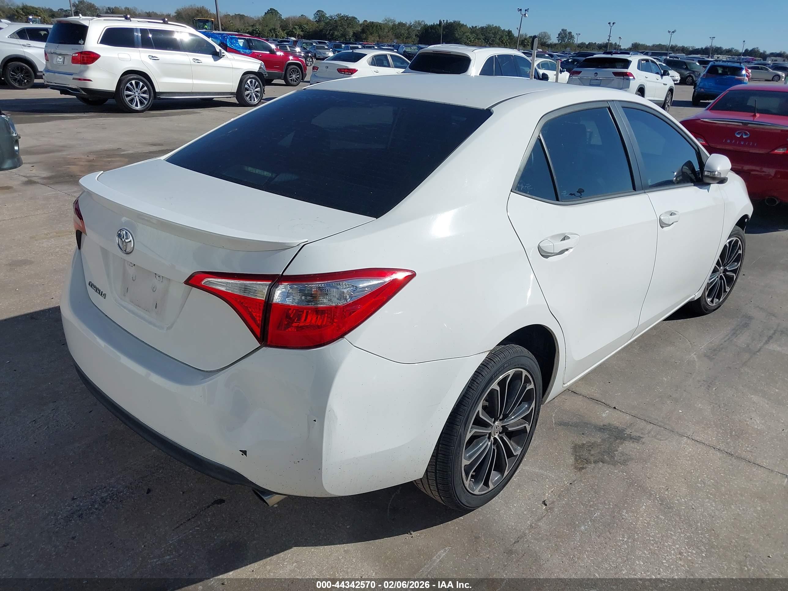 TOYOTA COROLLA image 4
