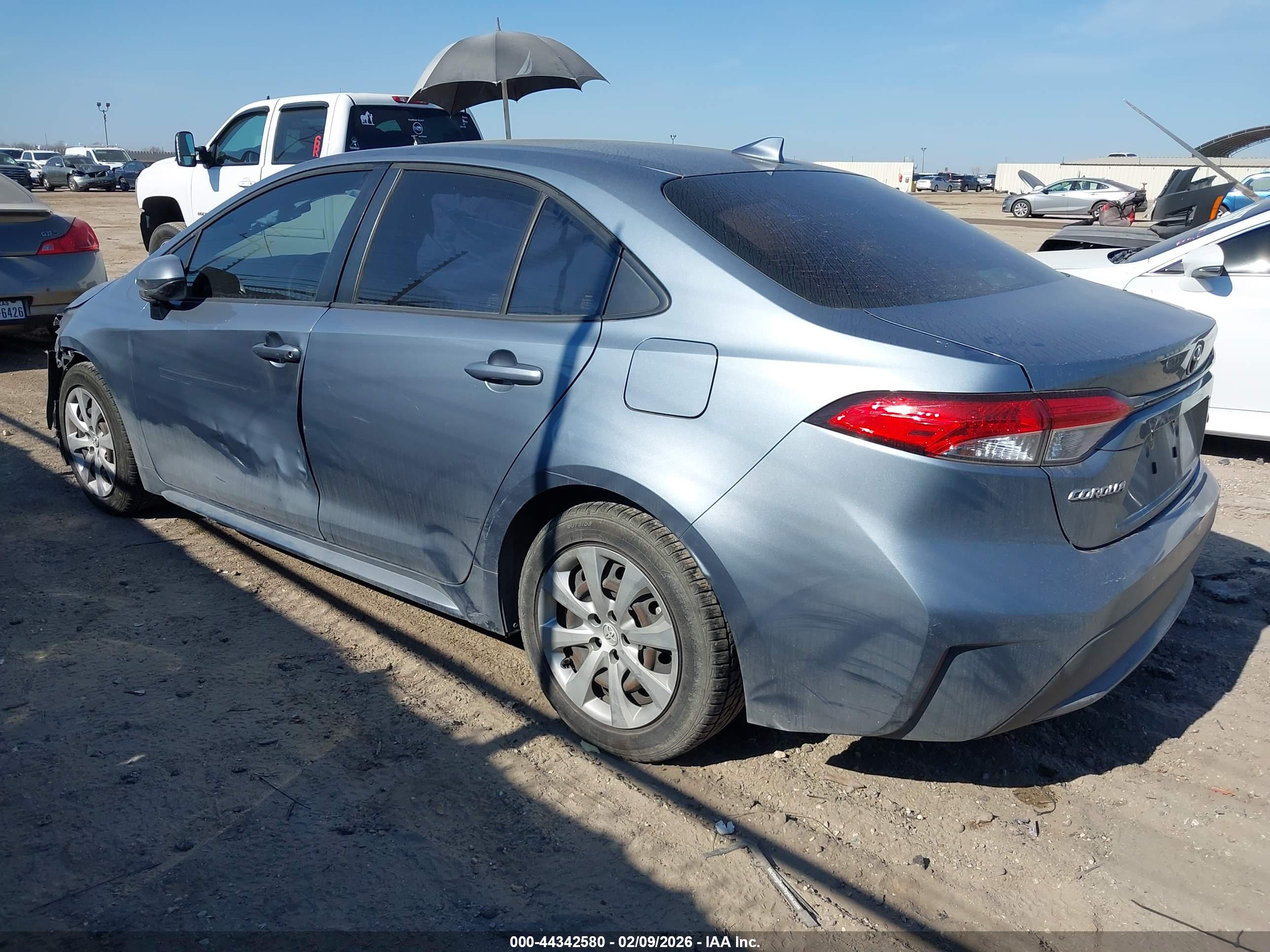 TOYOTA COROLLA image 3