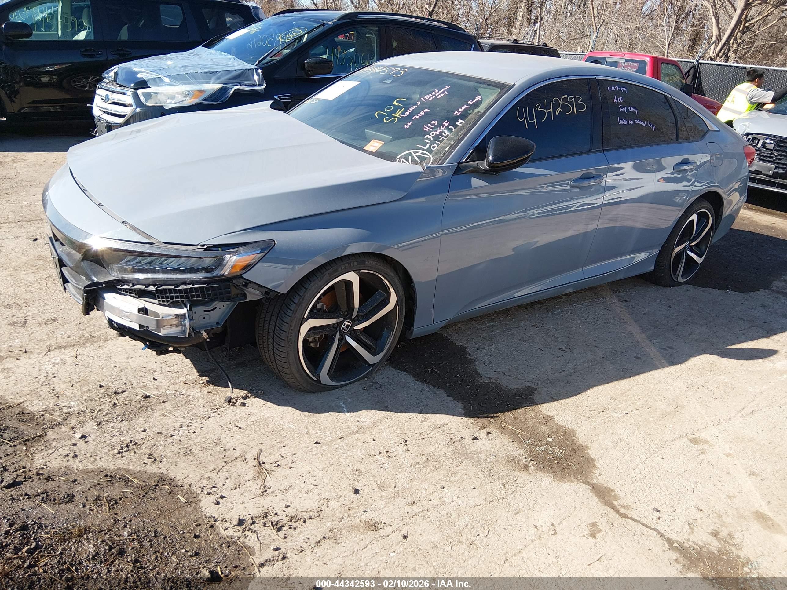 HONDA ACCORD image 2