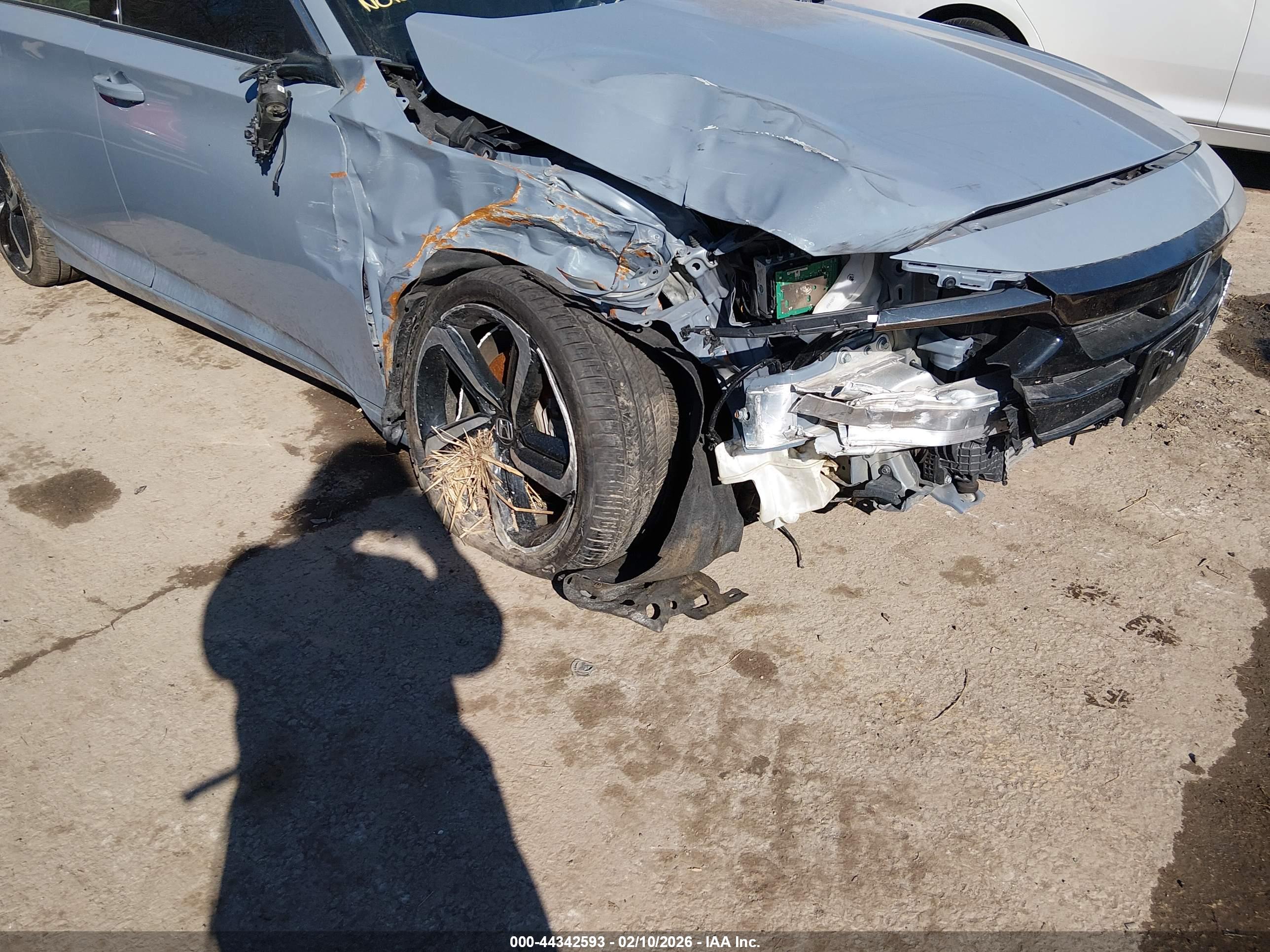HONDA ACCORD image 6