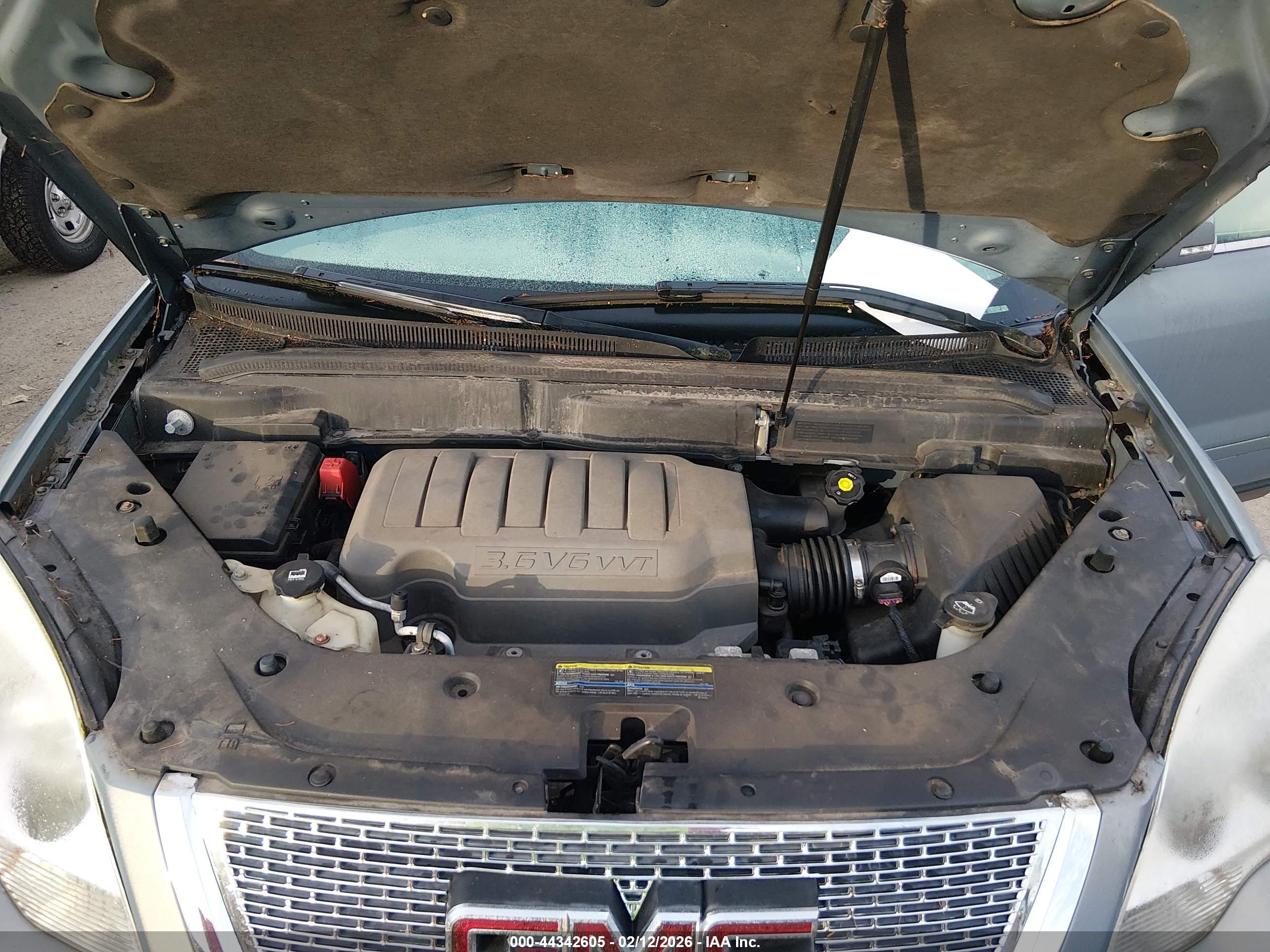 GMC ACADIA image 10