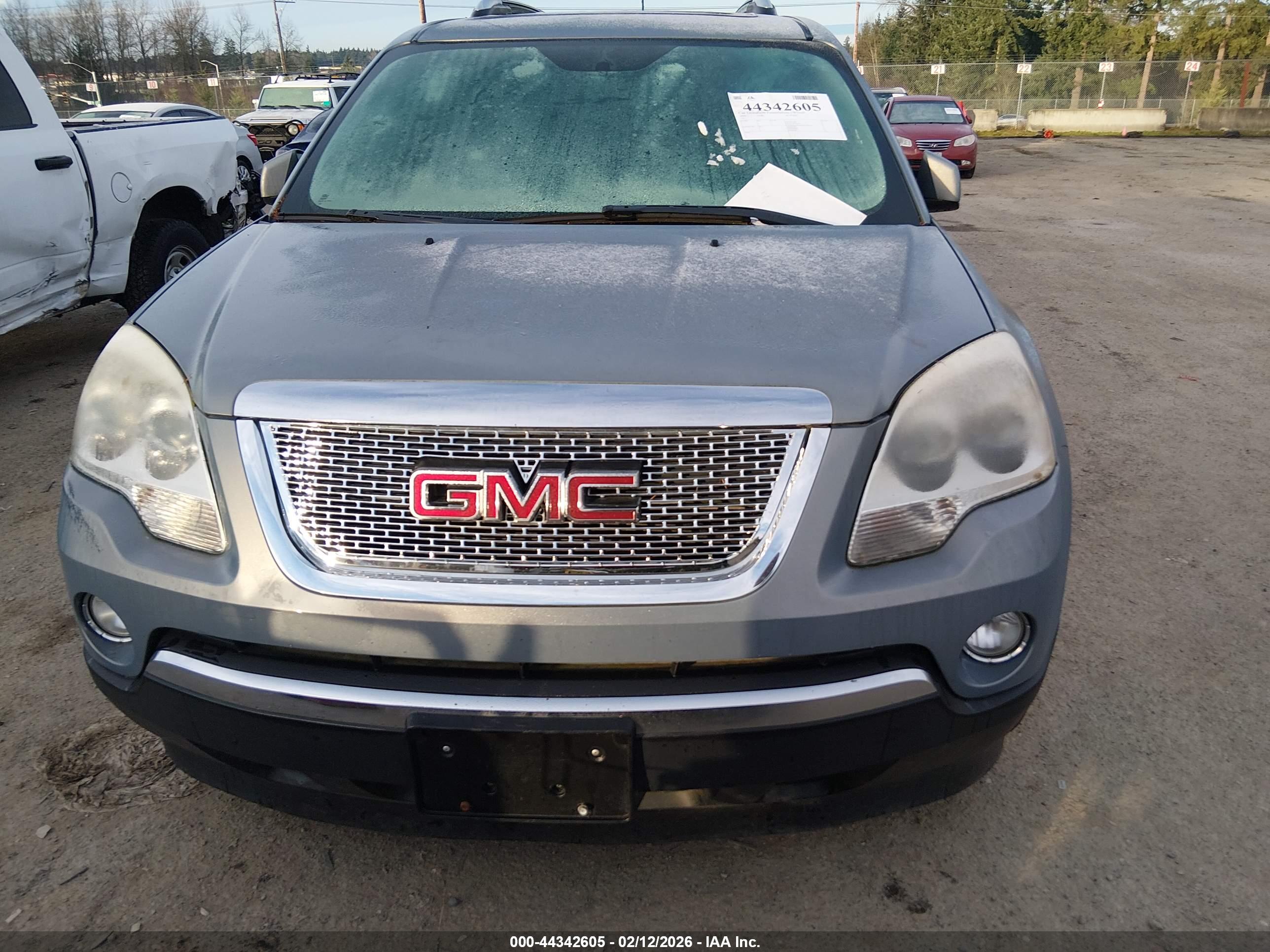 GMC ACADIA image 6