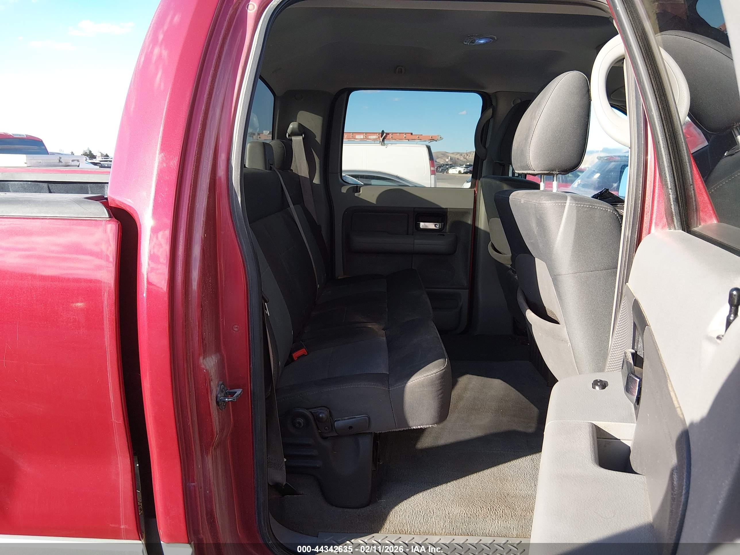 FORD F-150 image 8