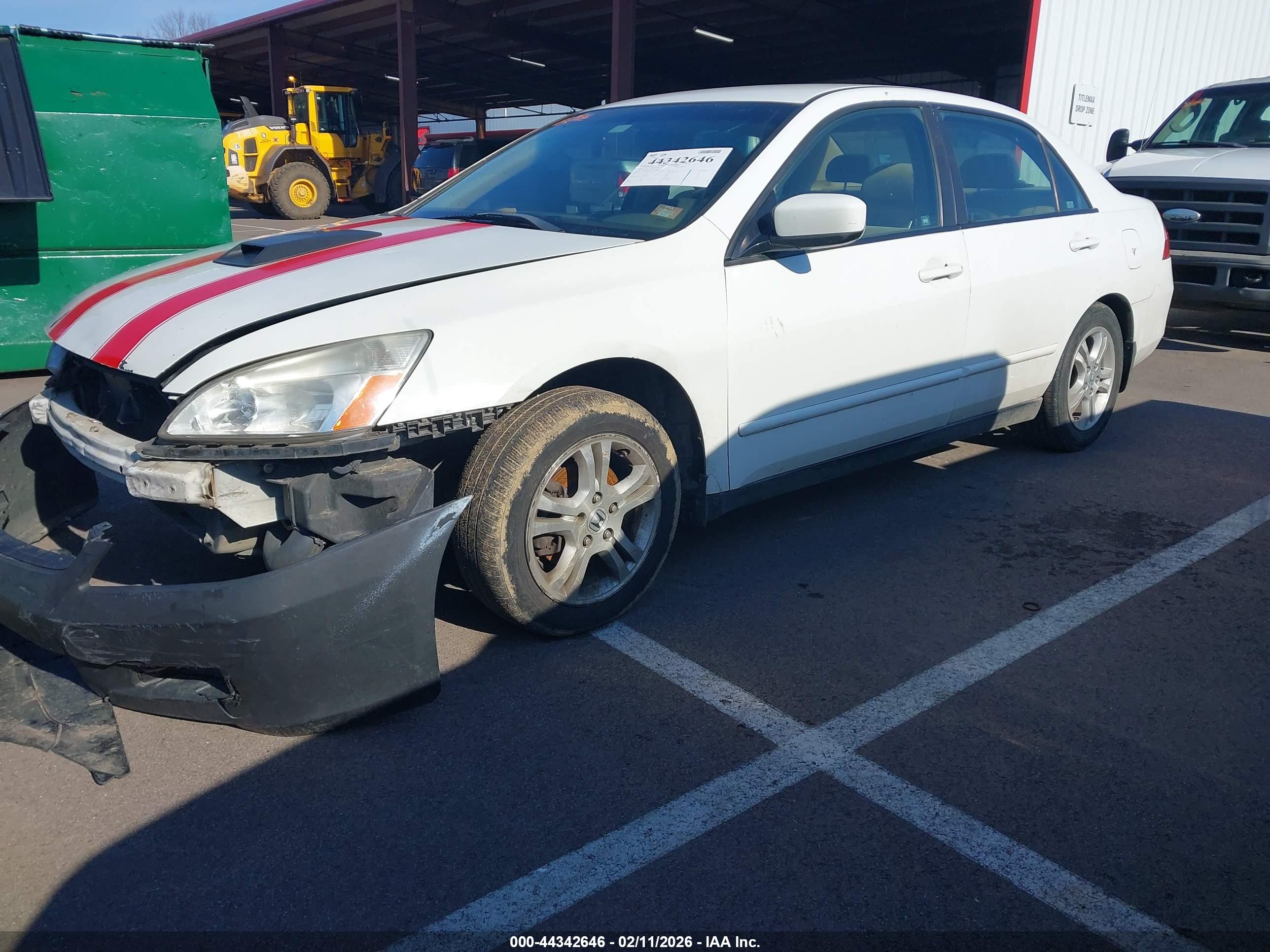 HONDA ACCORD image 2