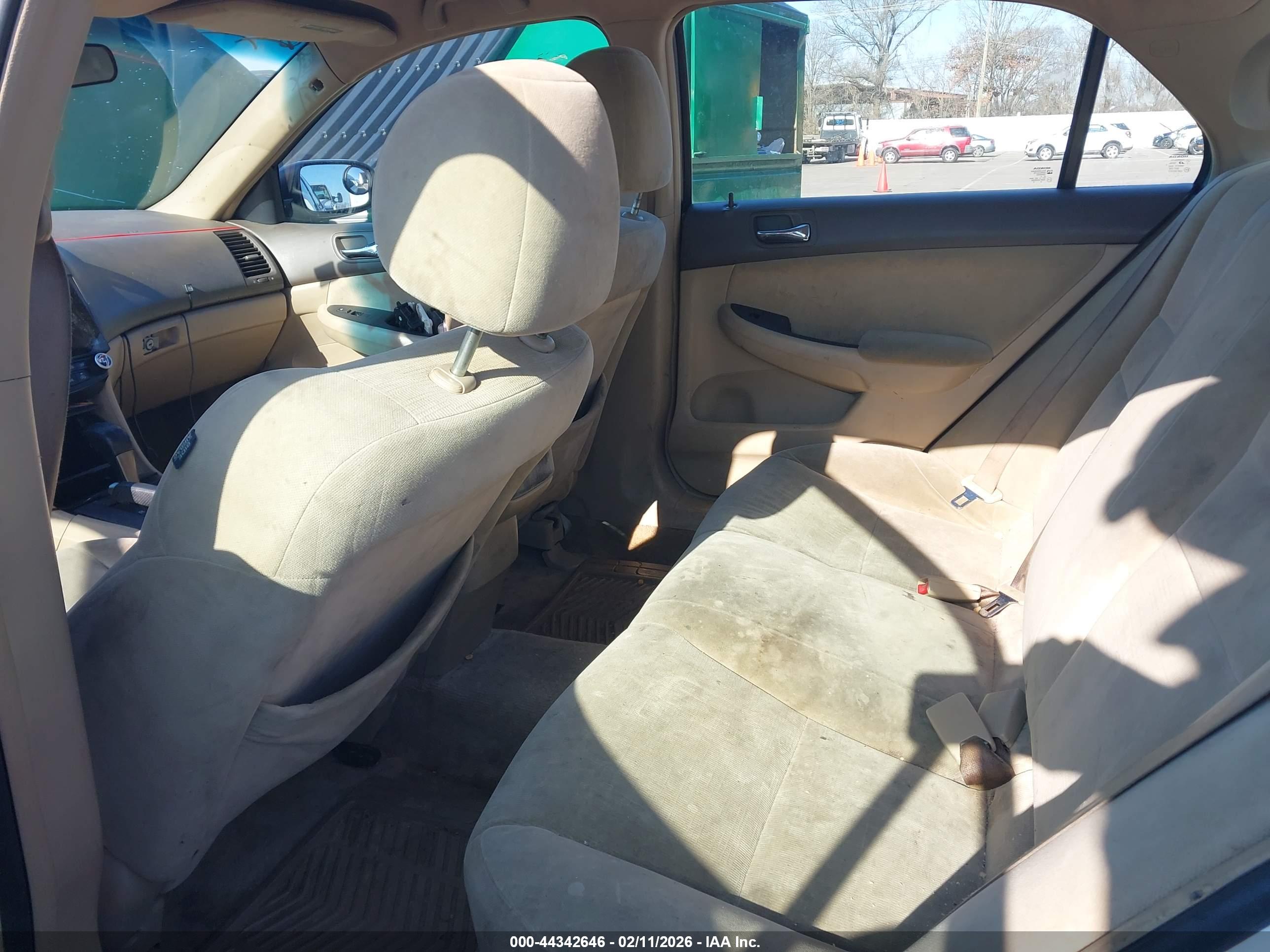 HONDA ACCORD image 8