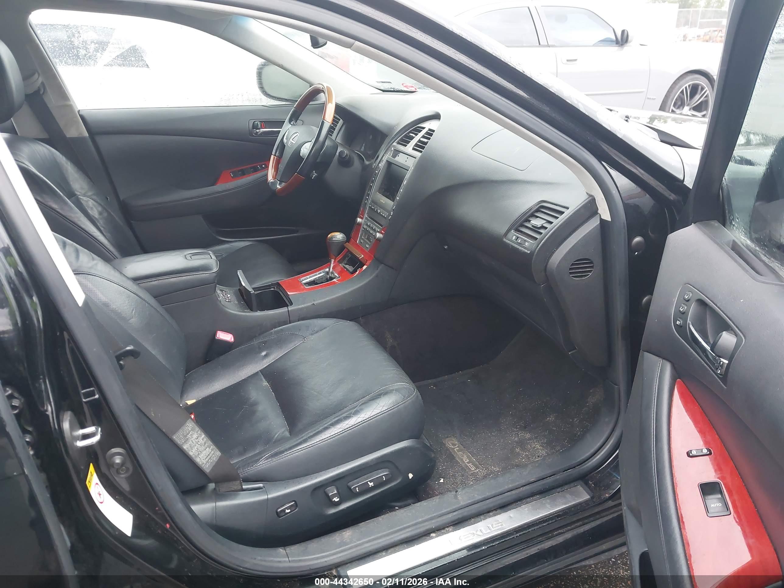 LEXUS ES image 5