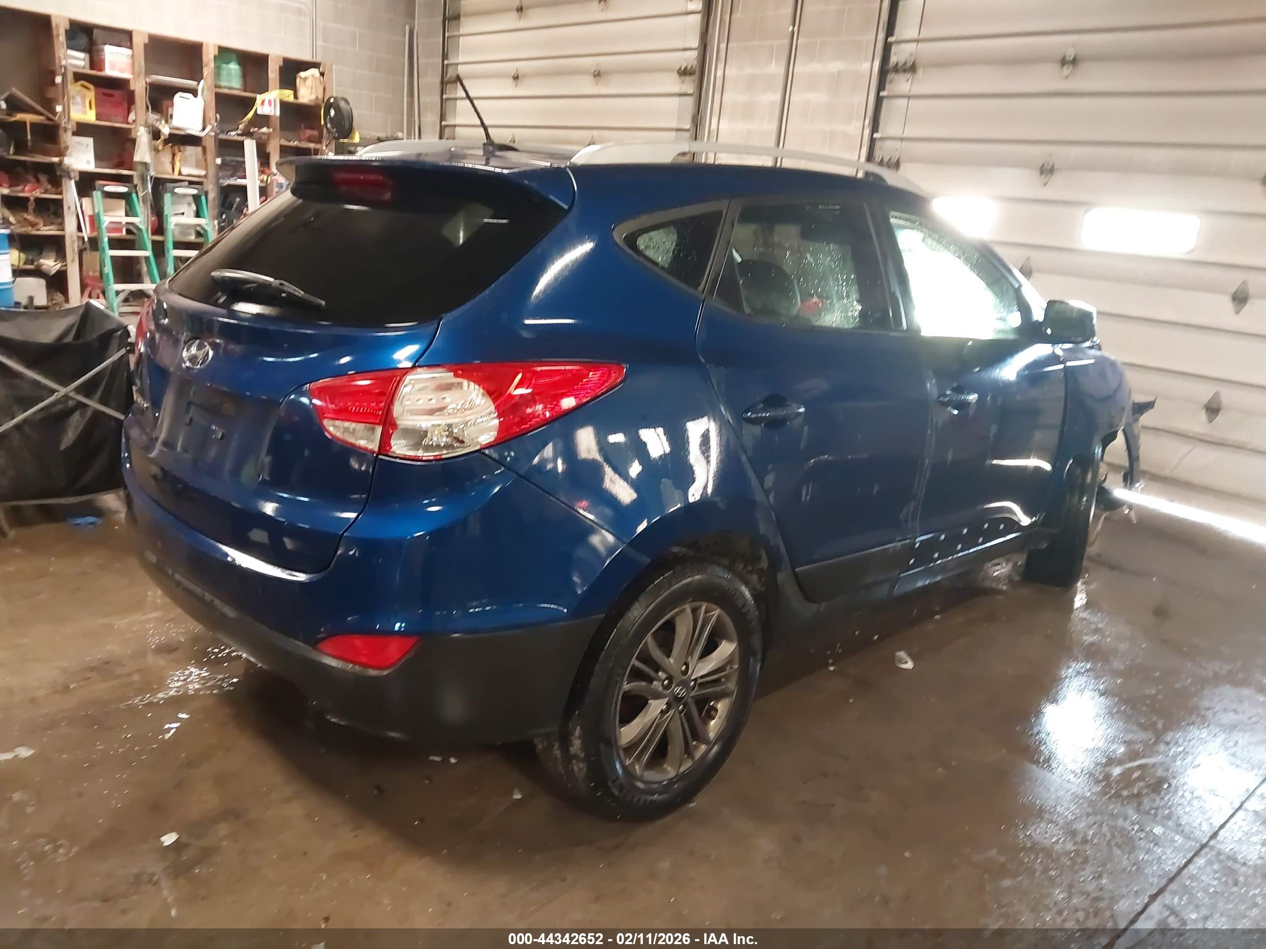 HYUNDAI TUCSON image 4