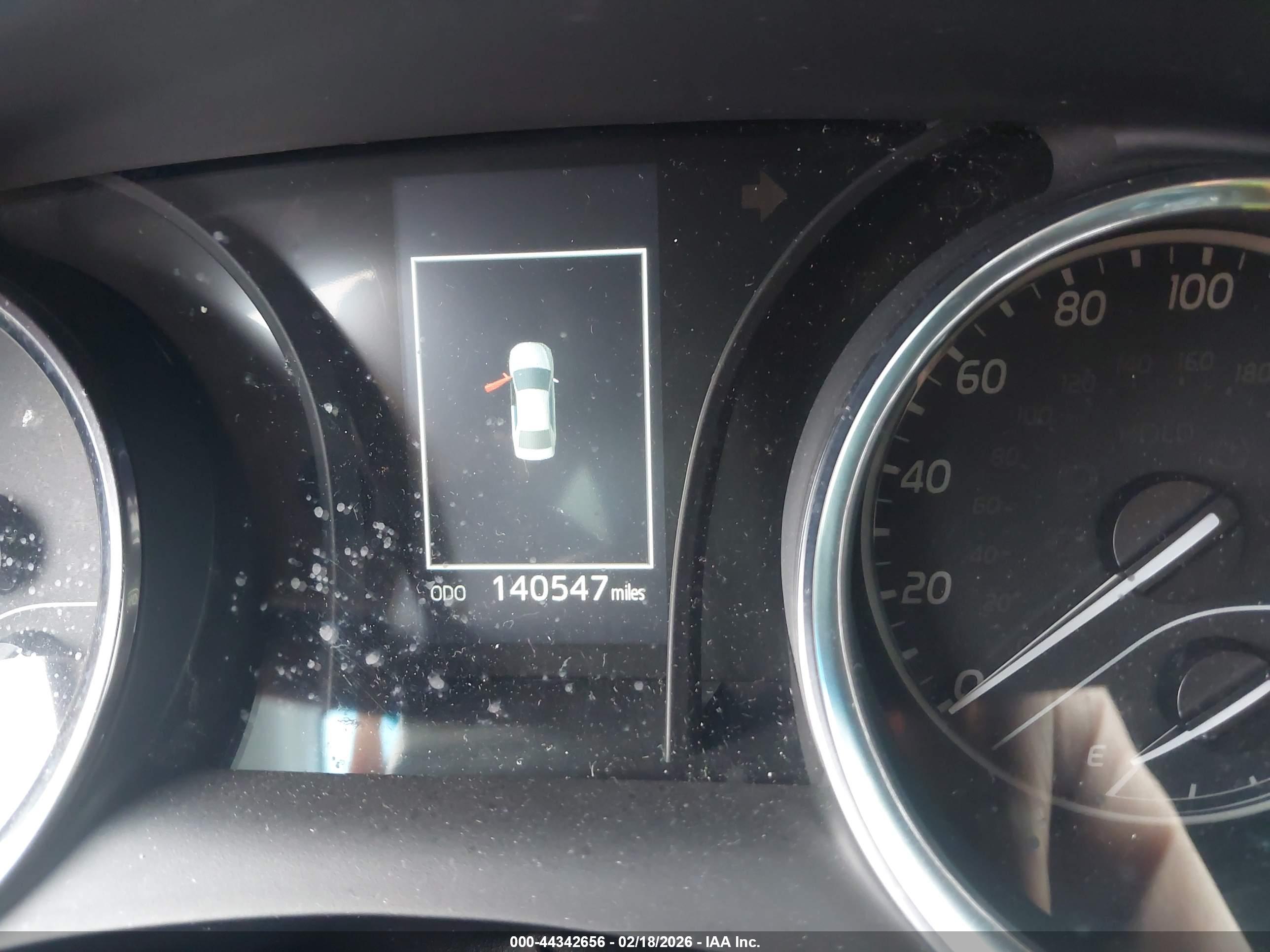 TOYOTA CAMRY image 7