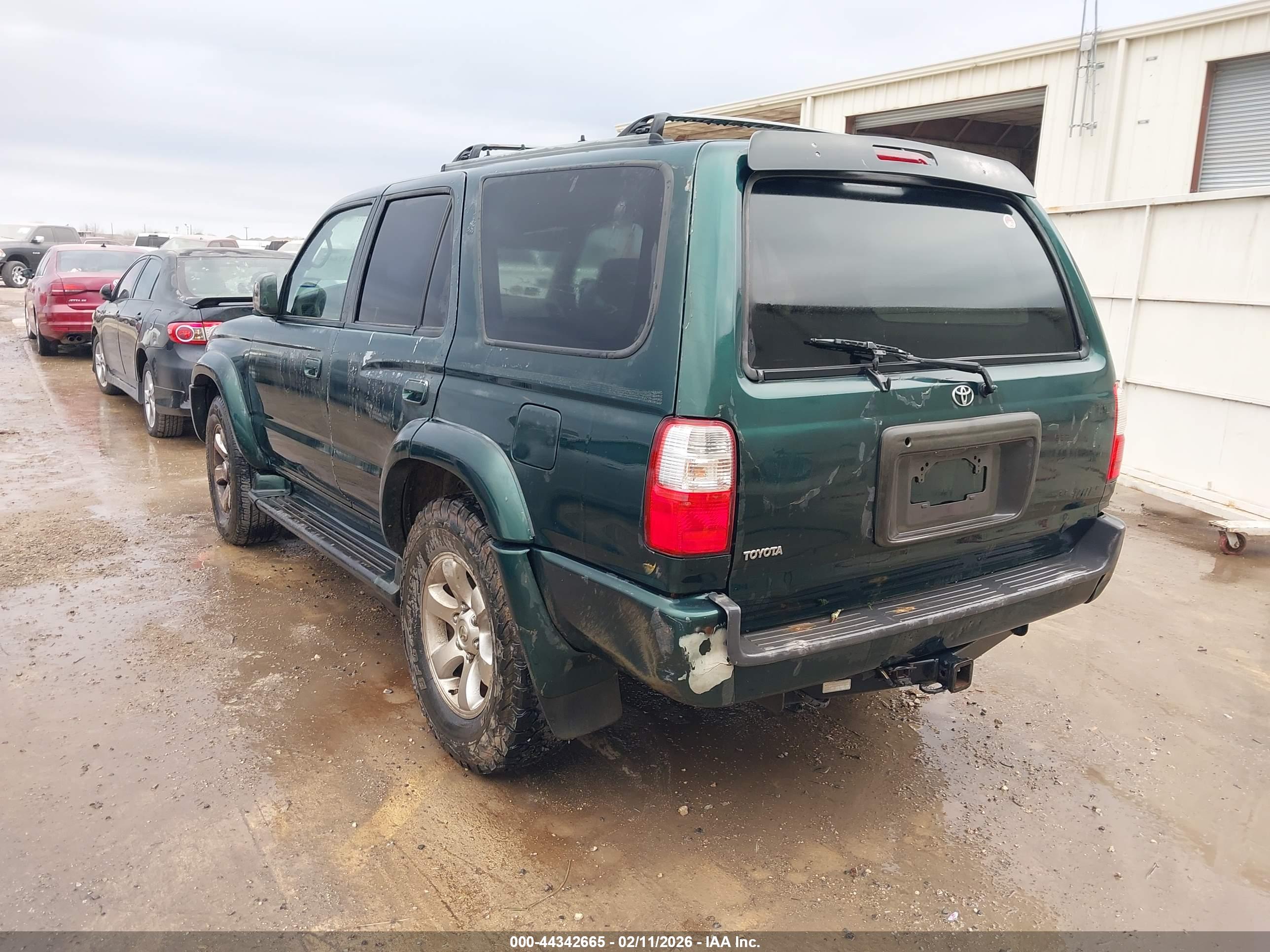 TOYOTA 4RUNNER image 3