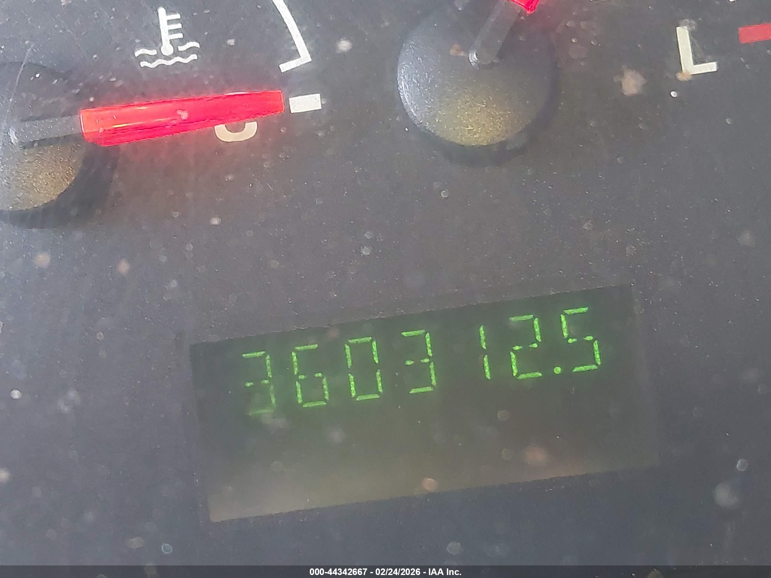 FORD E-250 image 7