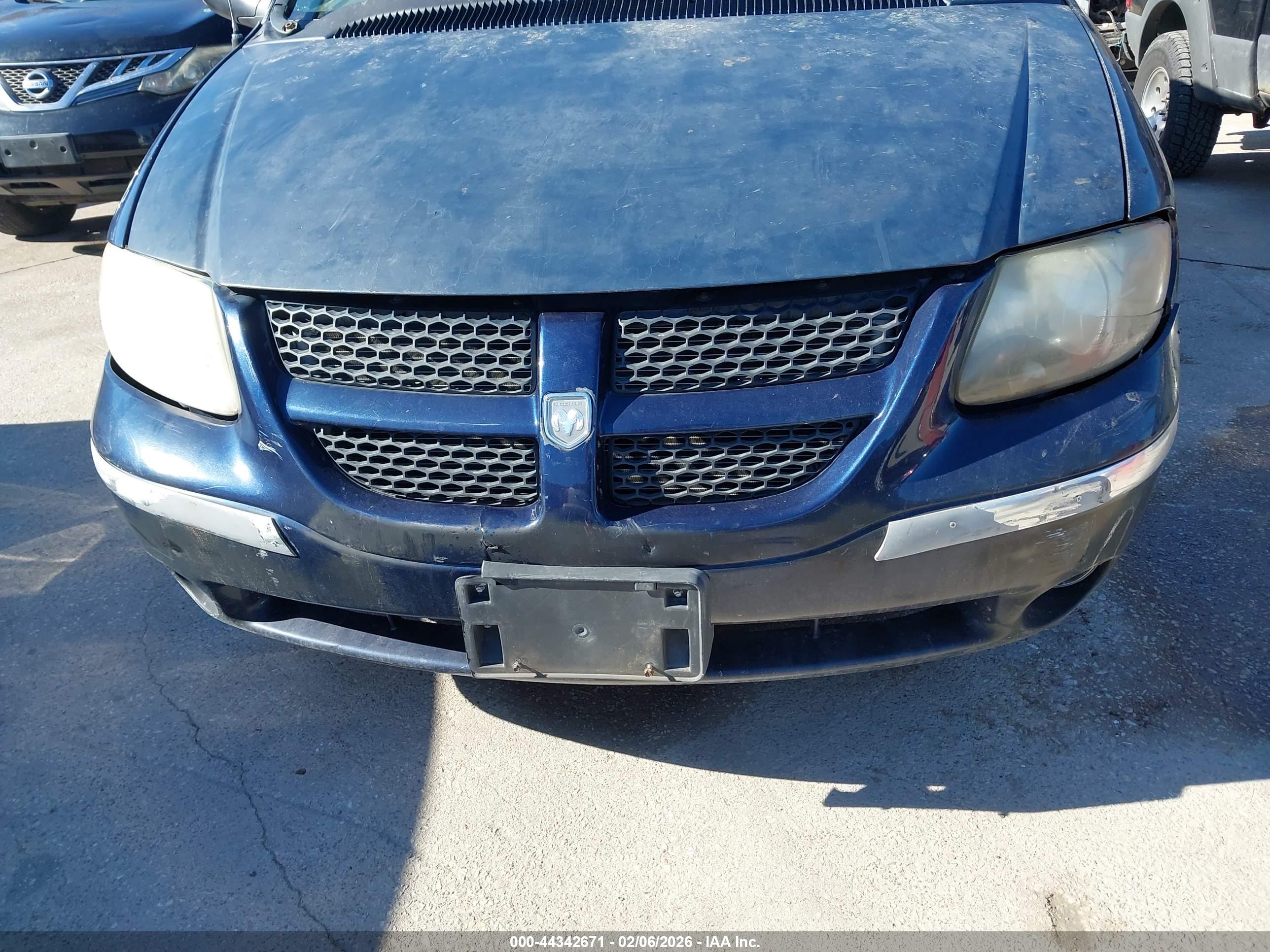 DODGE GRAND image 6