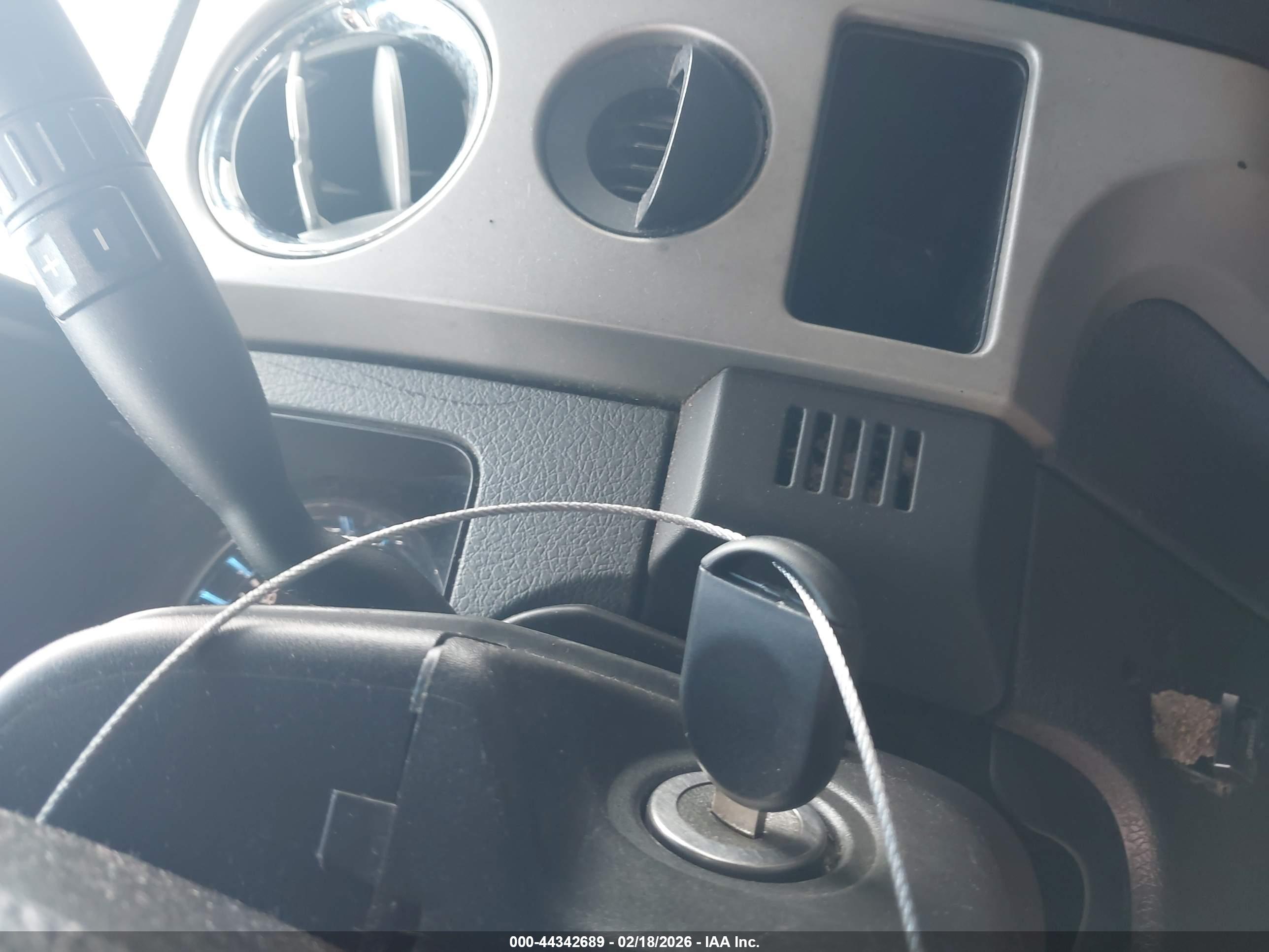 FORD F-150 image 11