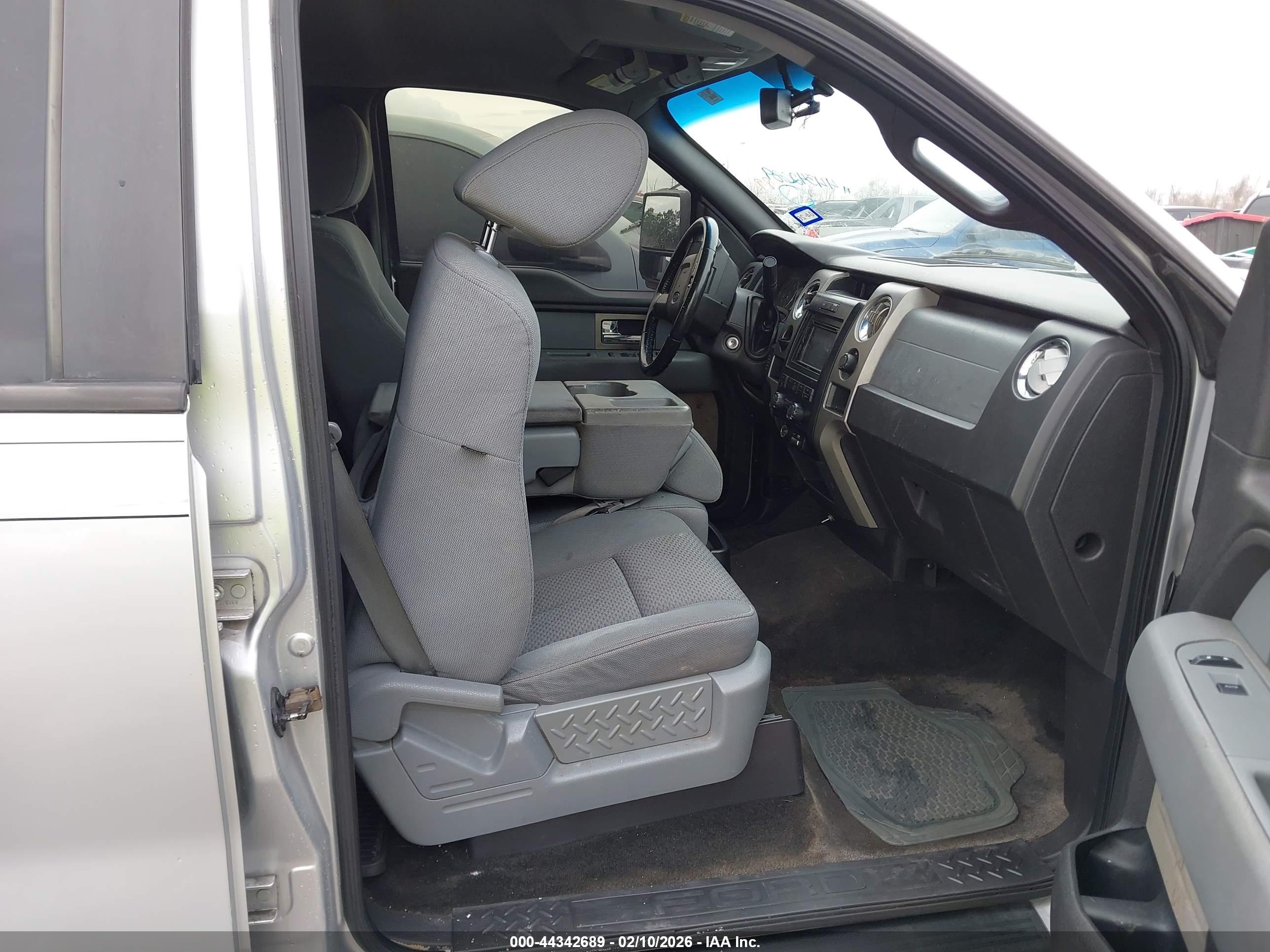 FORD F-150 image 5