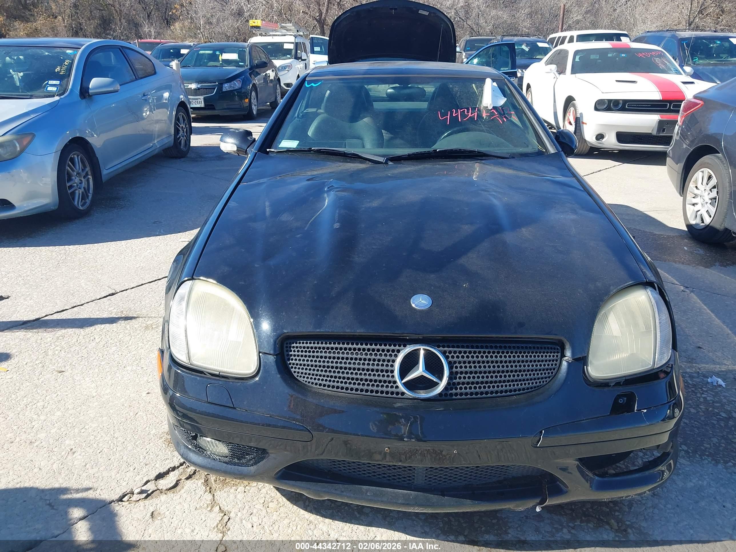 MERCEDES-BENZ SLK image 6
