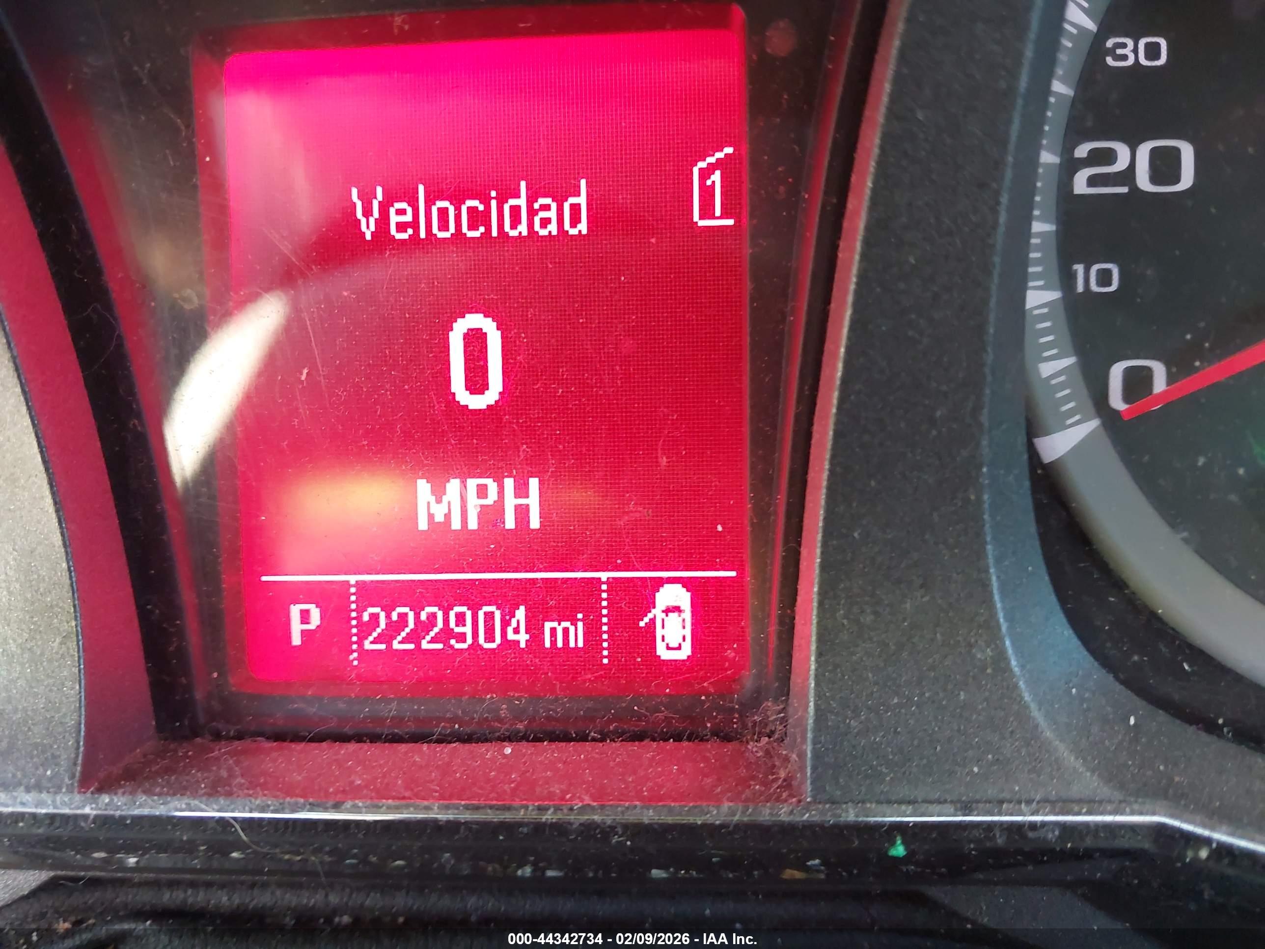 GMC TERRAIN image 7
