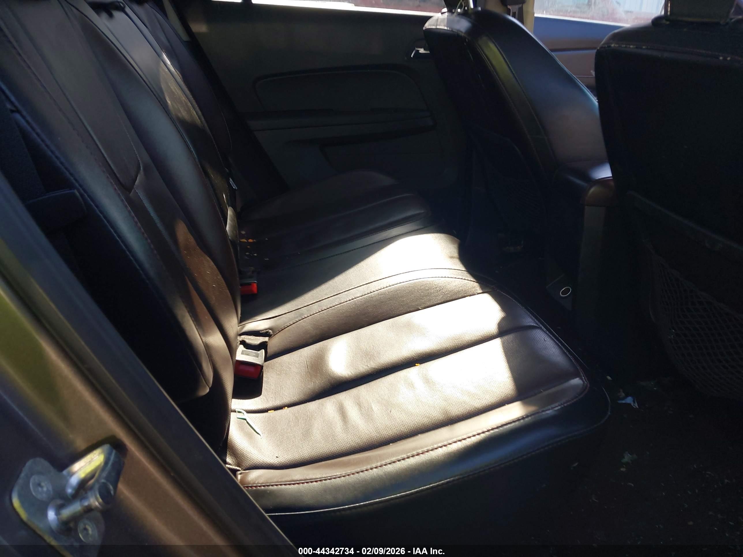 GMC TERRAIN image 8