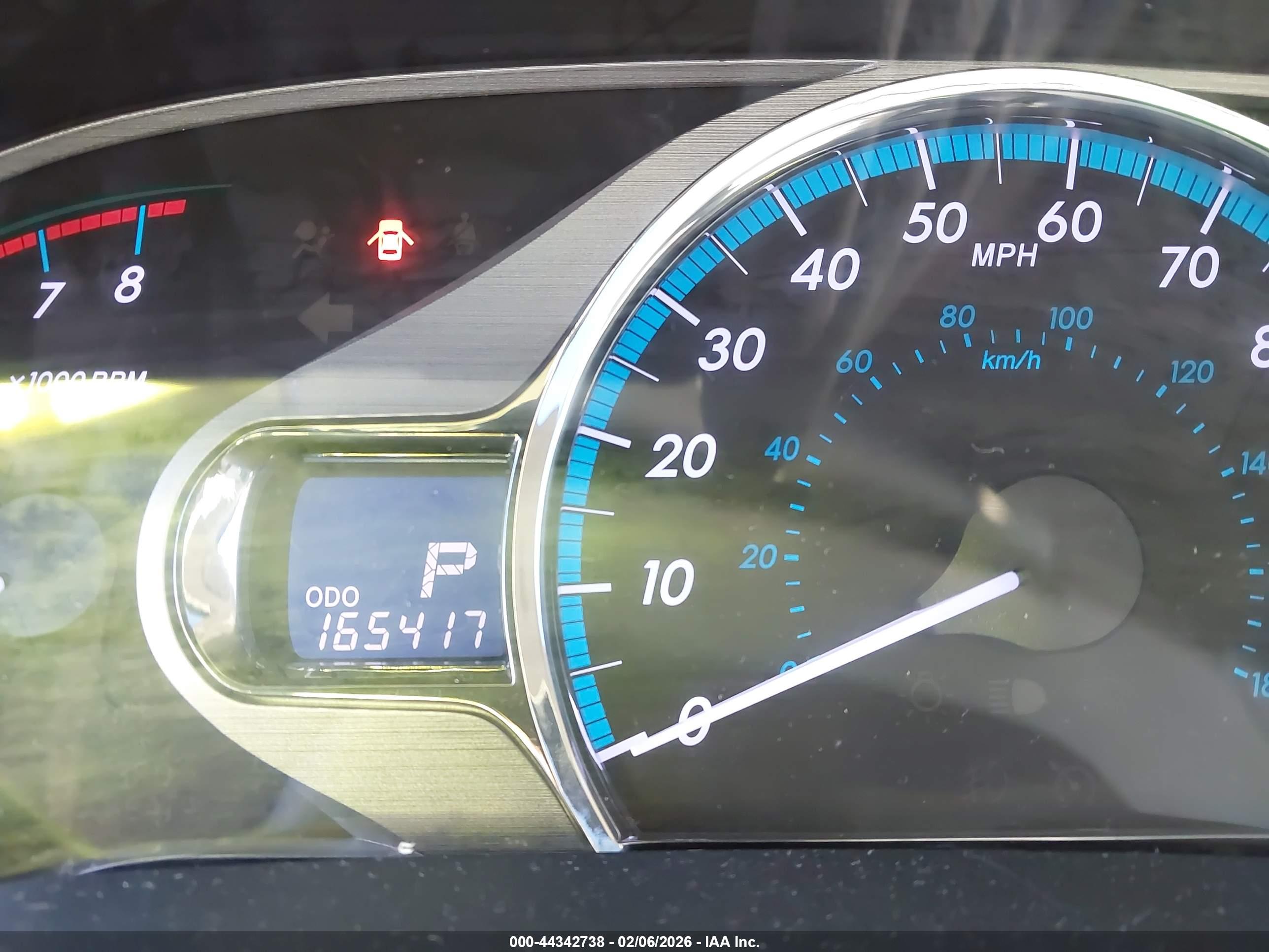 TOYOTA SIENNA image 7