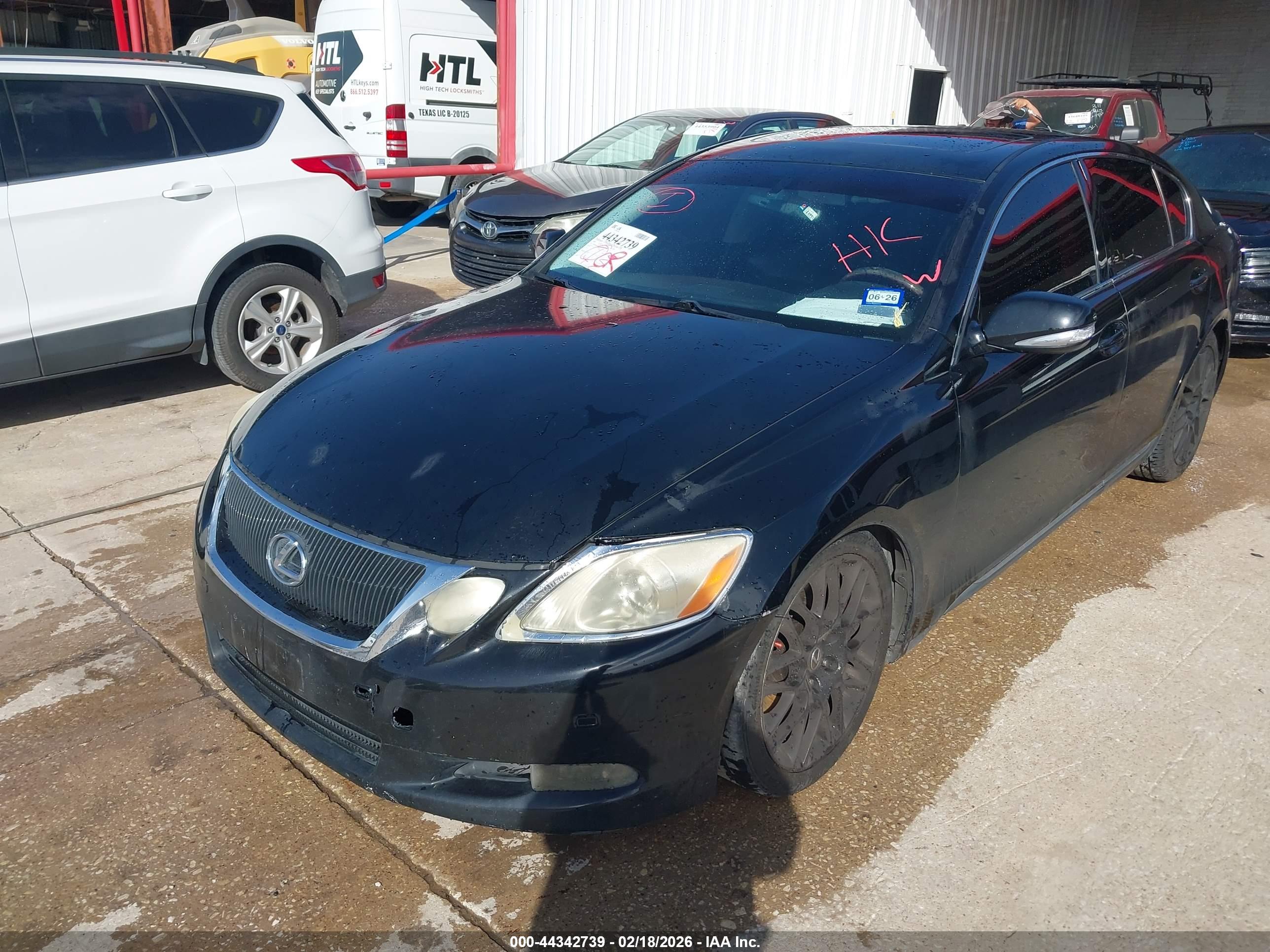 LEXUS GS image 6