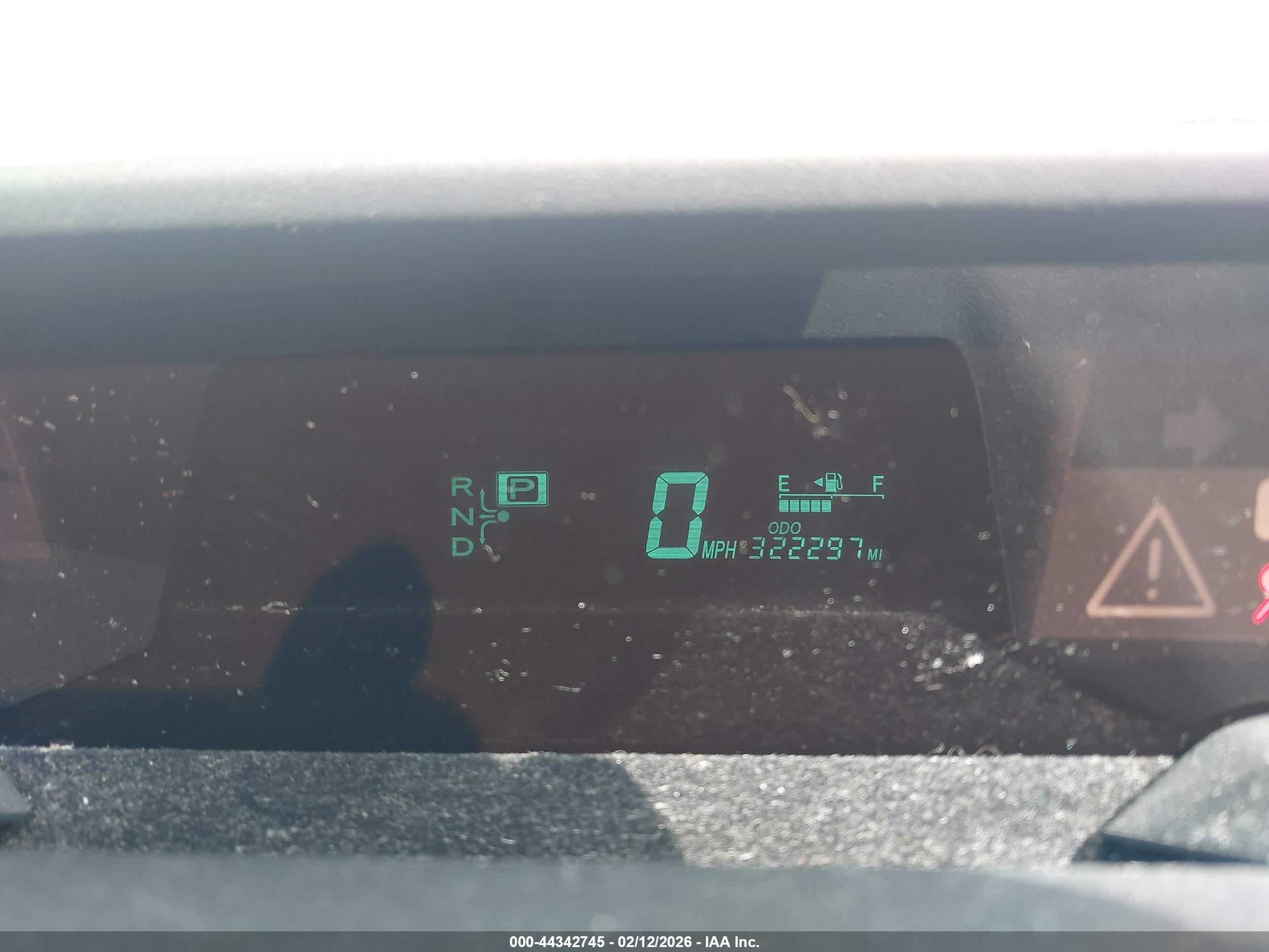 TOYOTA PRIUS image 7