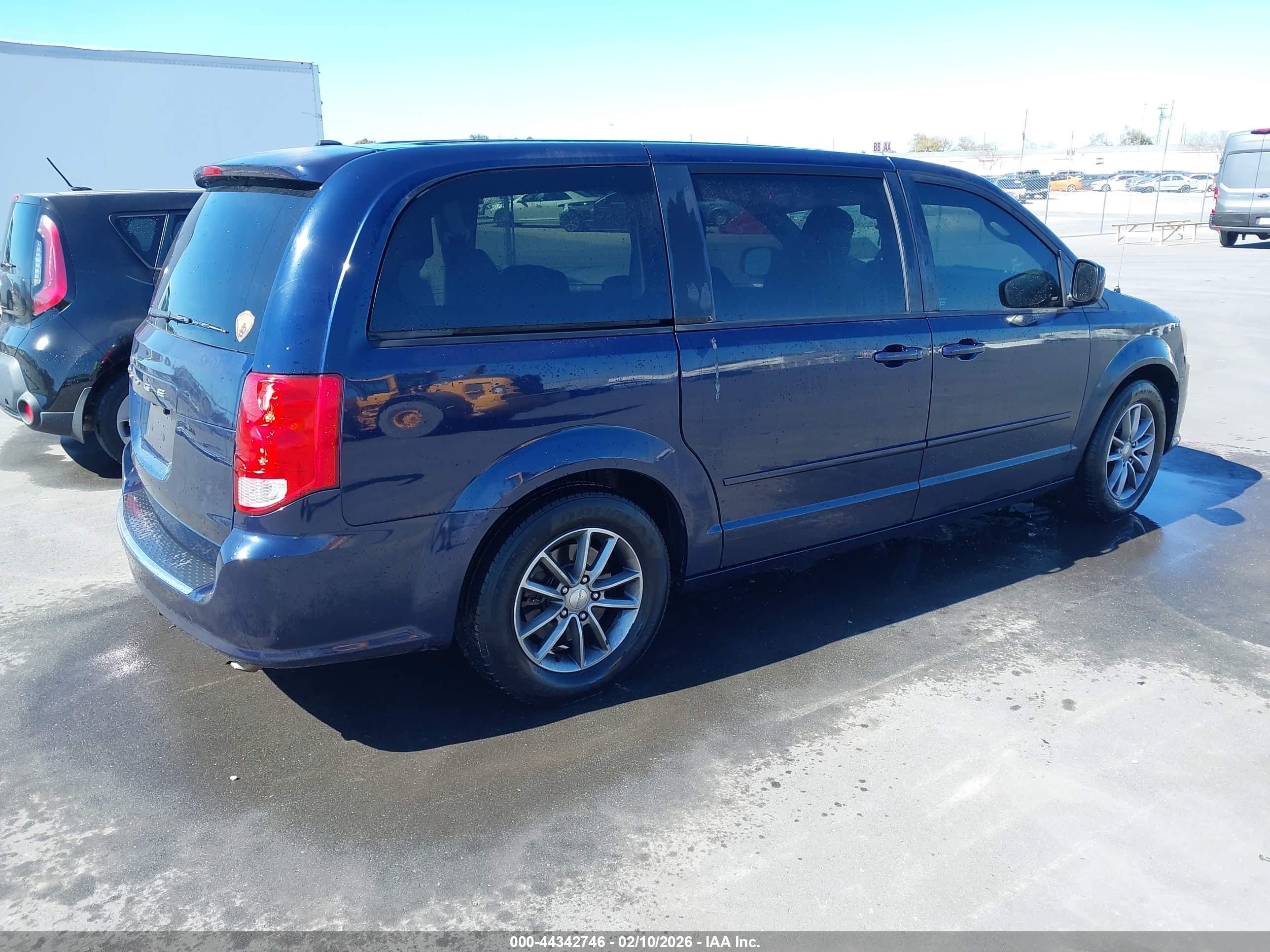 DODGE GRAND image 4