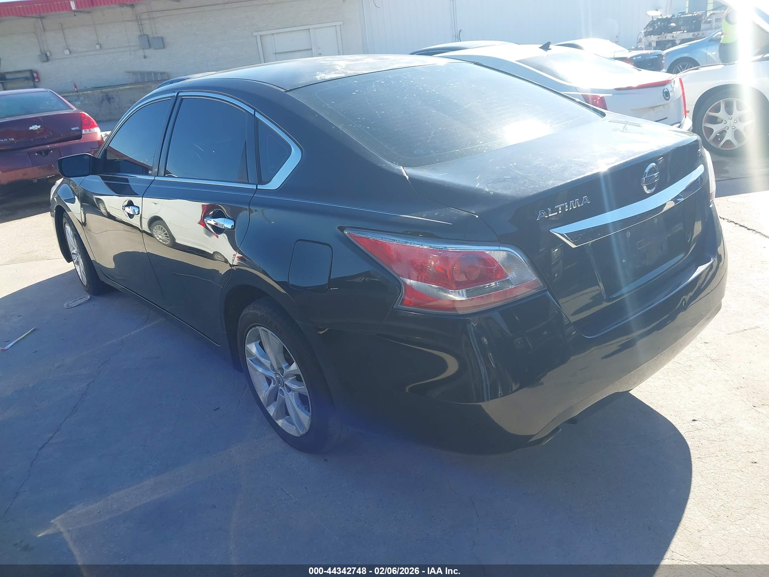 NISSAN ALTIMA image 3