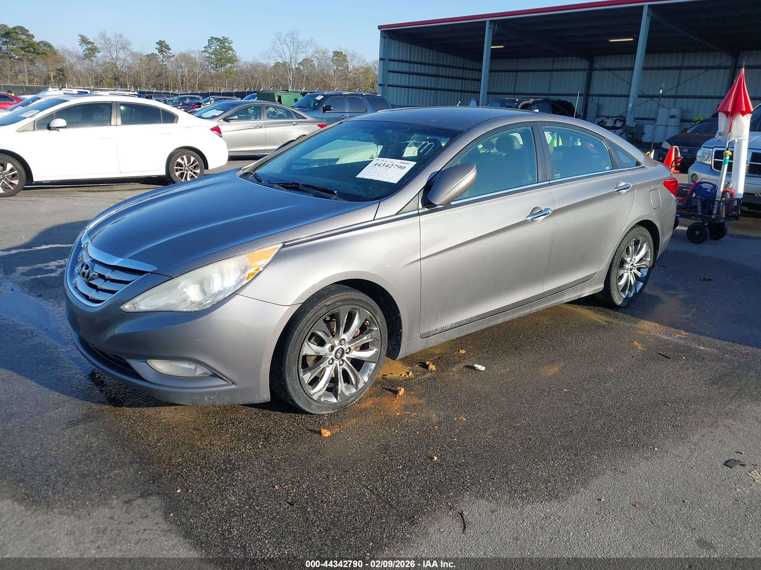HYUNDAI SONATA image 2