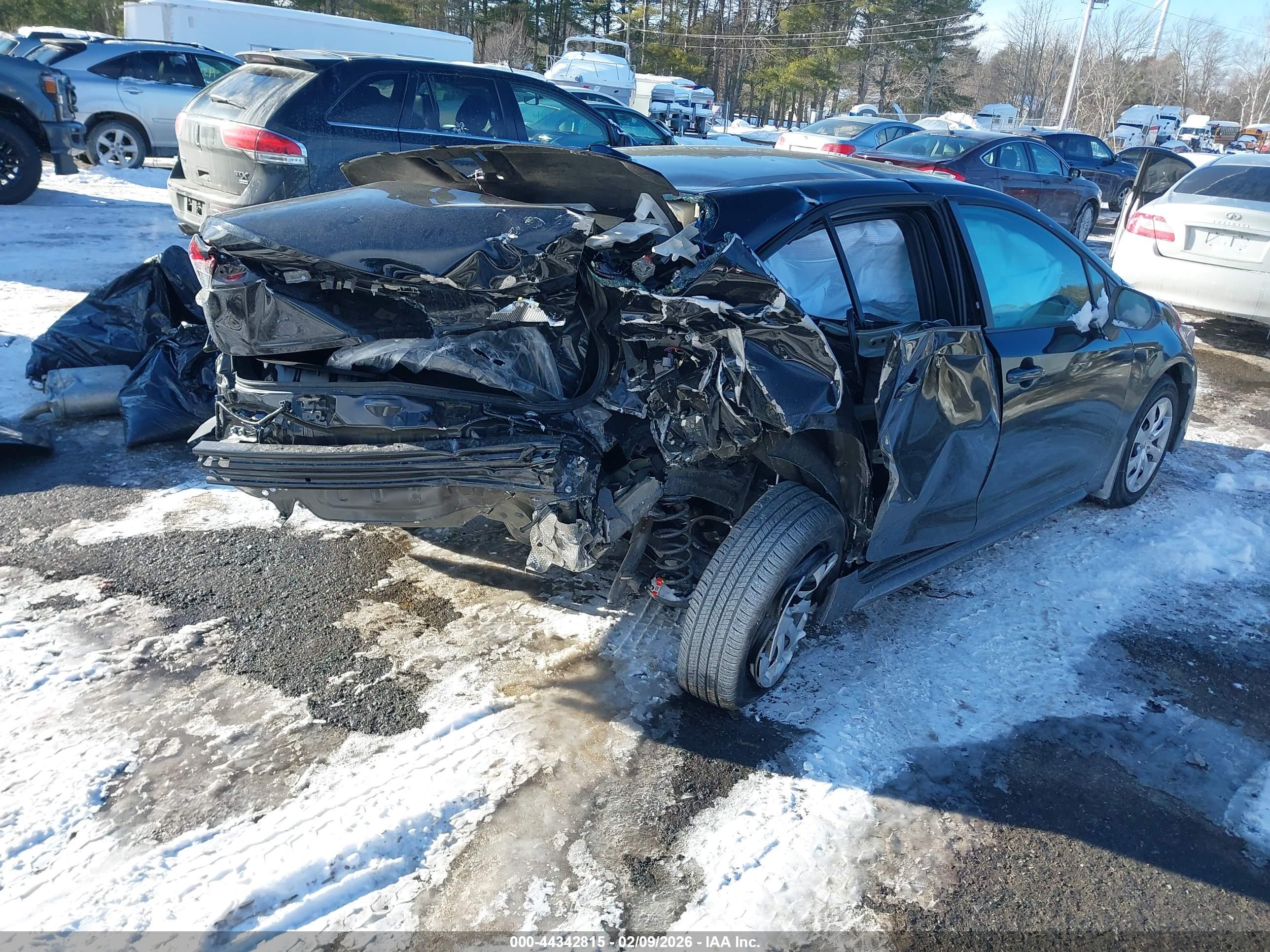 TOYOTA COROLLA image 4