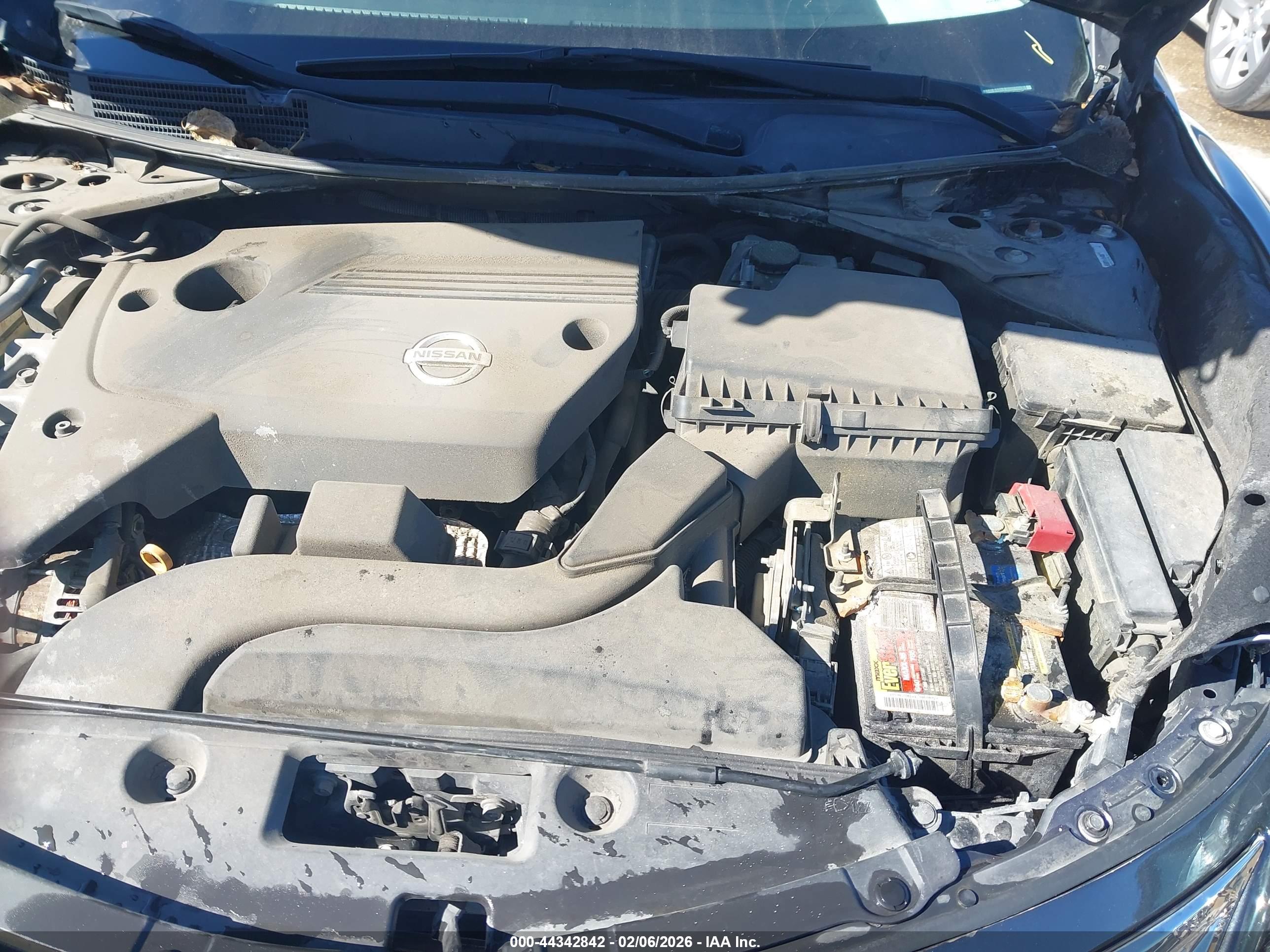 NISSAN ALTIMA image 10