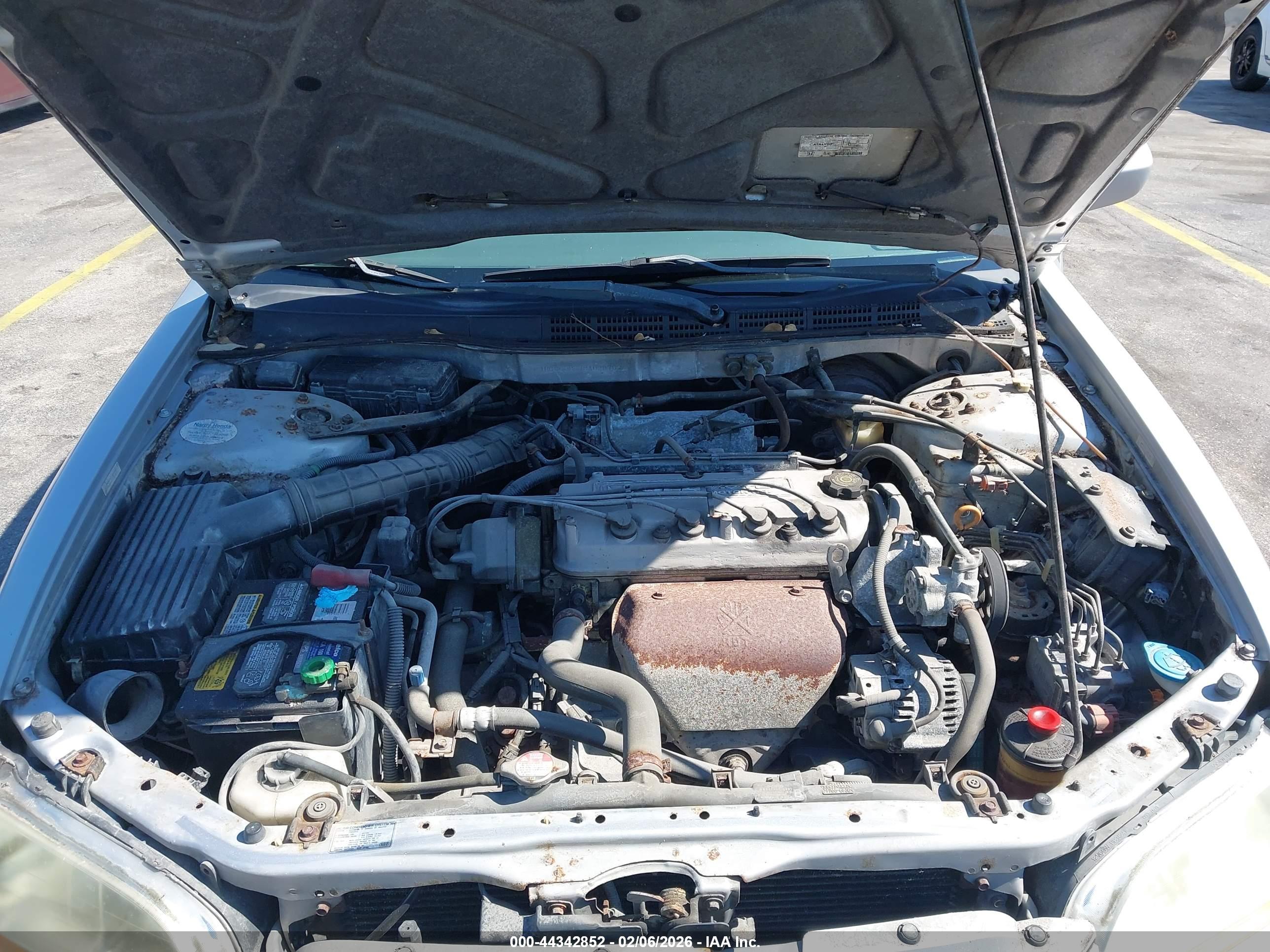 HONDA ACCORD image 10