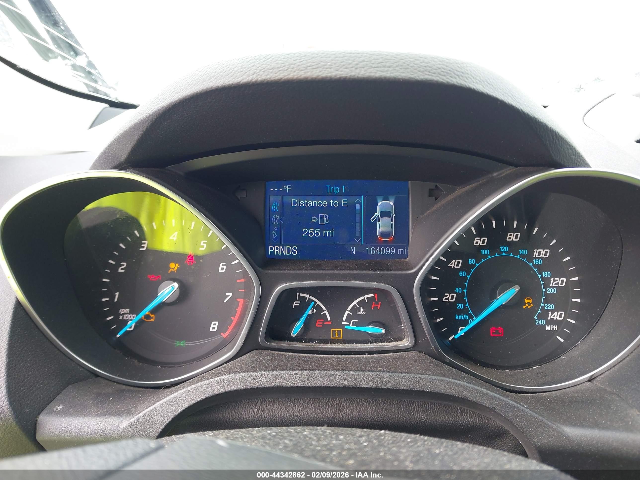 FORD ESCAPE image 7