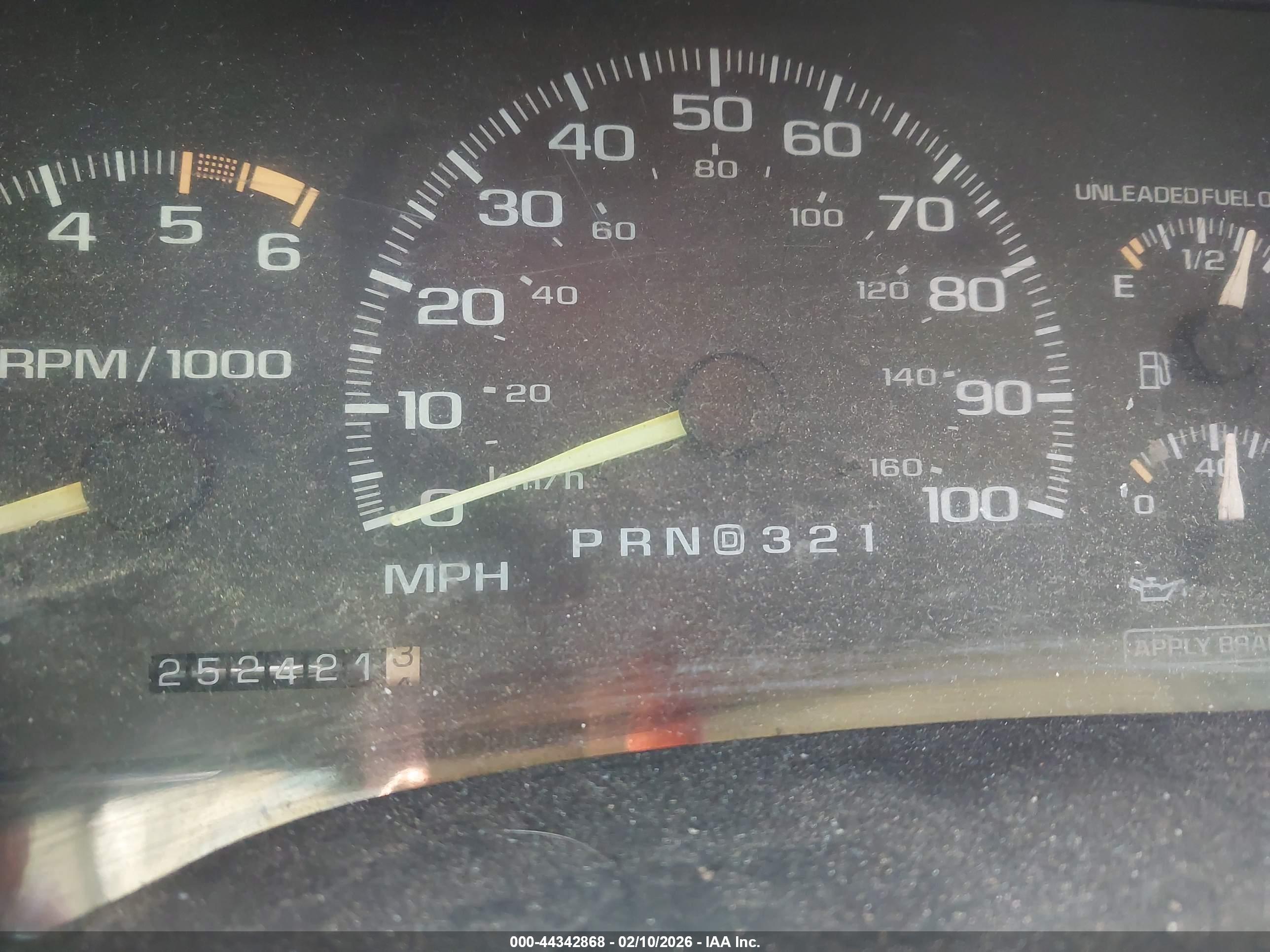 CHEVROLET GMT-400 image 7